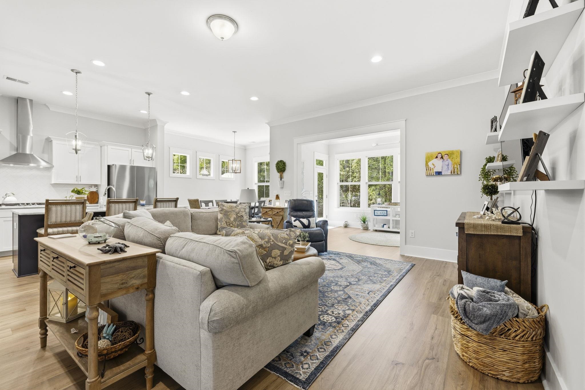 402 Bumble Circle Property Photo 13
