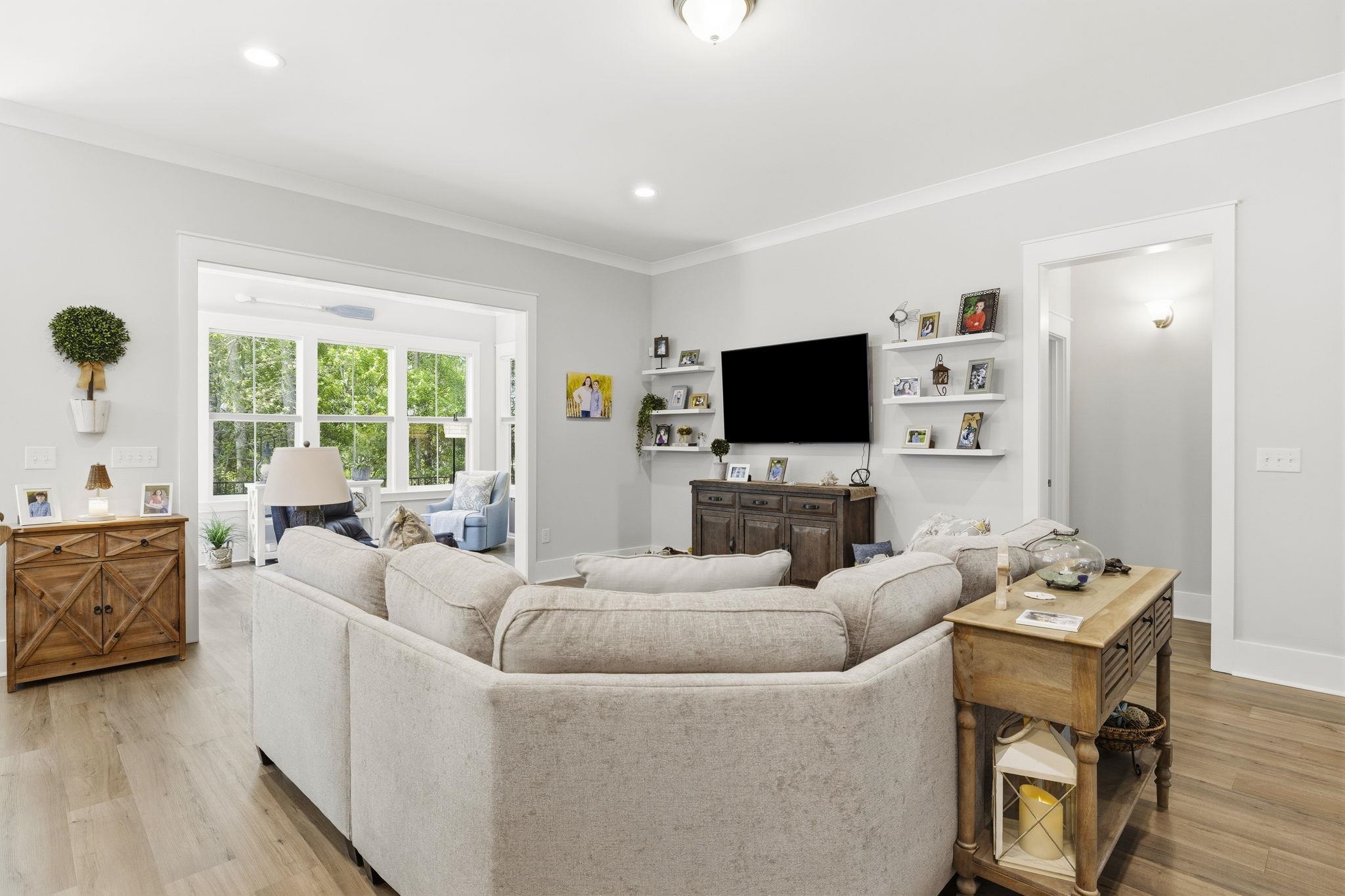 402 Bumble Circle Property Photo 14