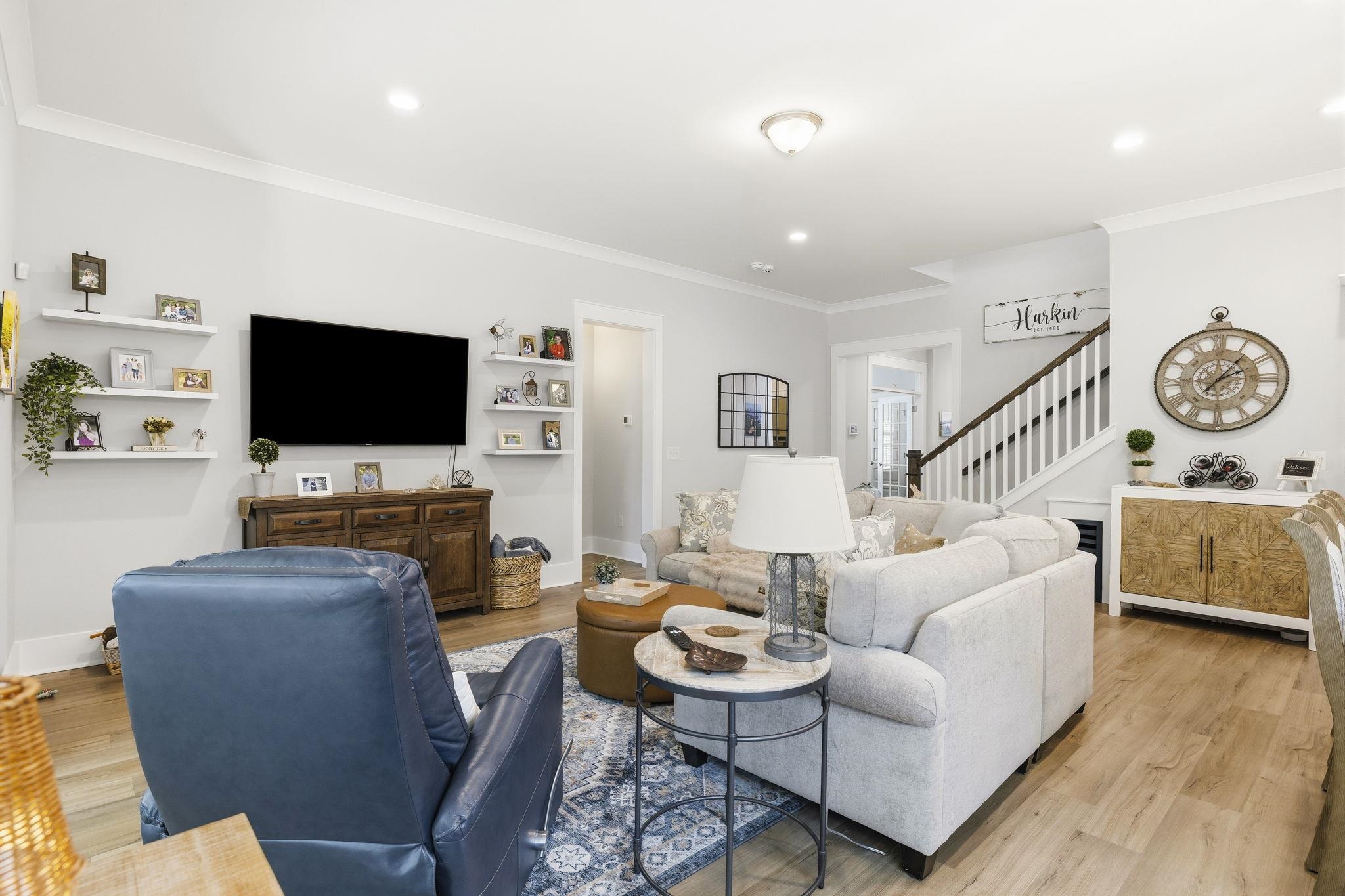 402 Bumble Circle Property Photo 15