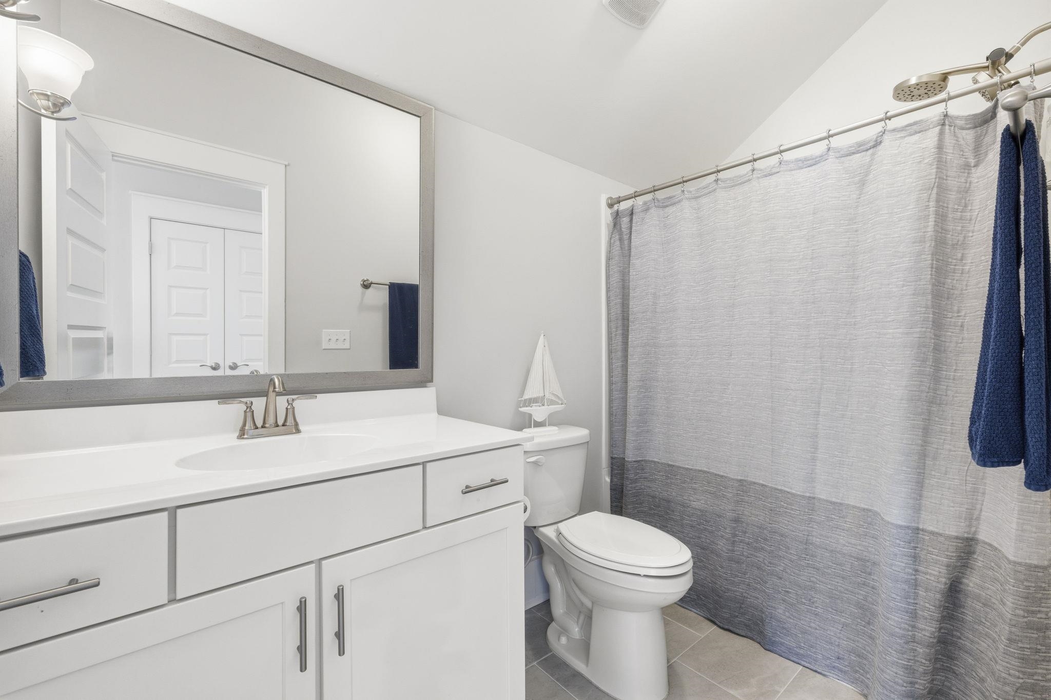 402 Bumble Circle Property Photo 44
