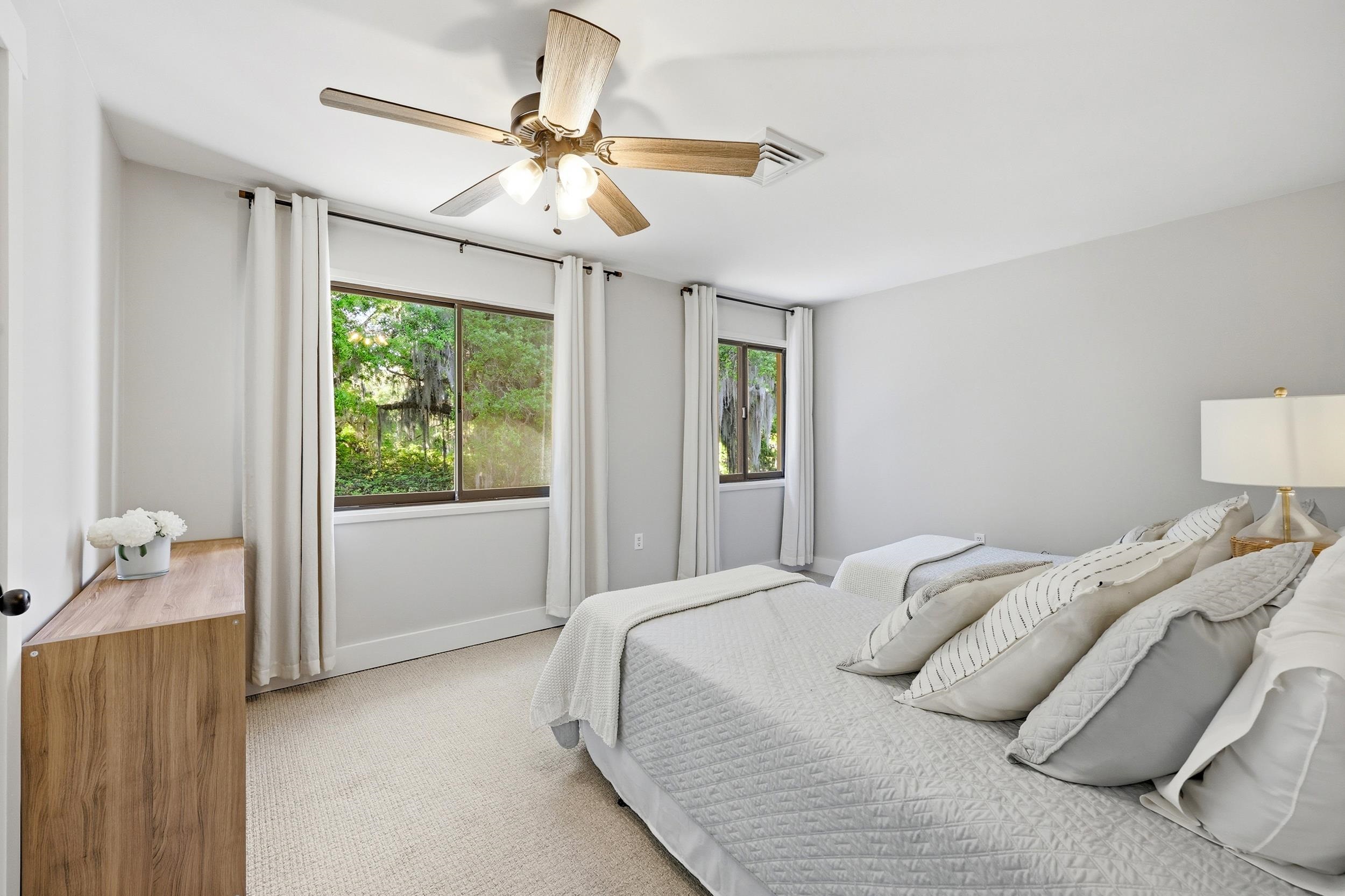 8 Peter Horry Ct. Property Photo 18