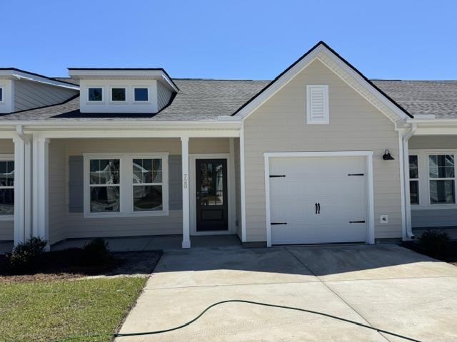 718 Ebb Tide Rd. Property Photo 1