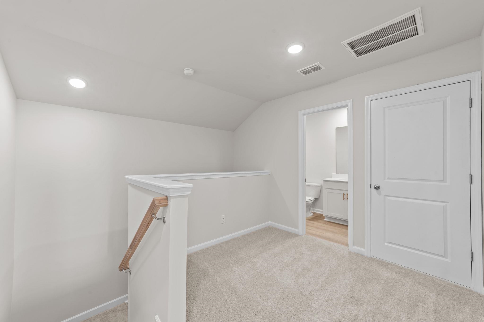 718 Ebb Tide Rd. Property Photo 19