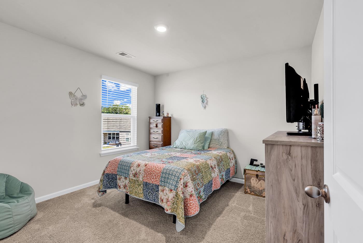 514 Hogwart Ln. Property Photo 24