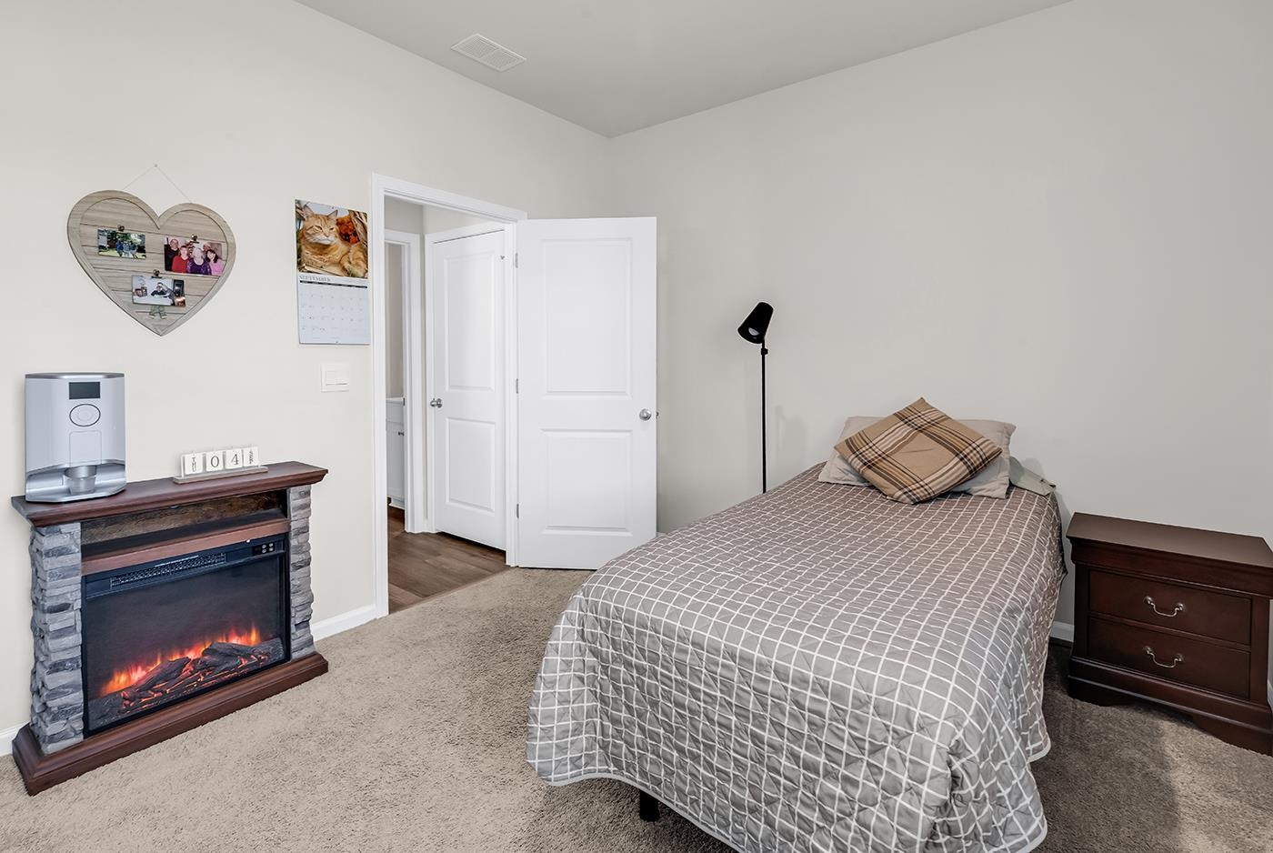 514 Hogwart Ln. Property Photo 33