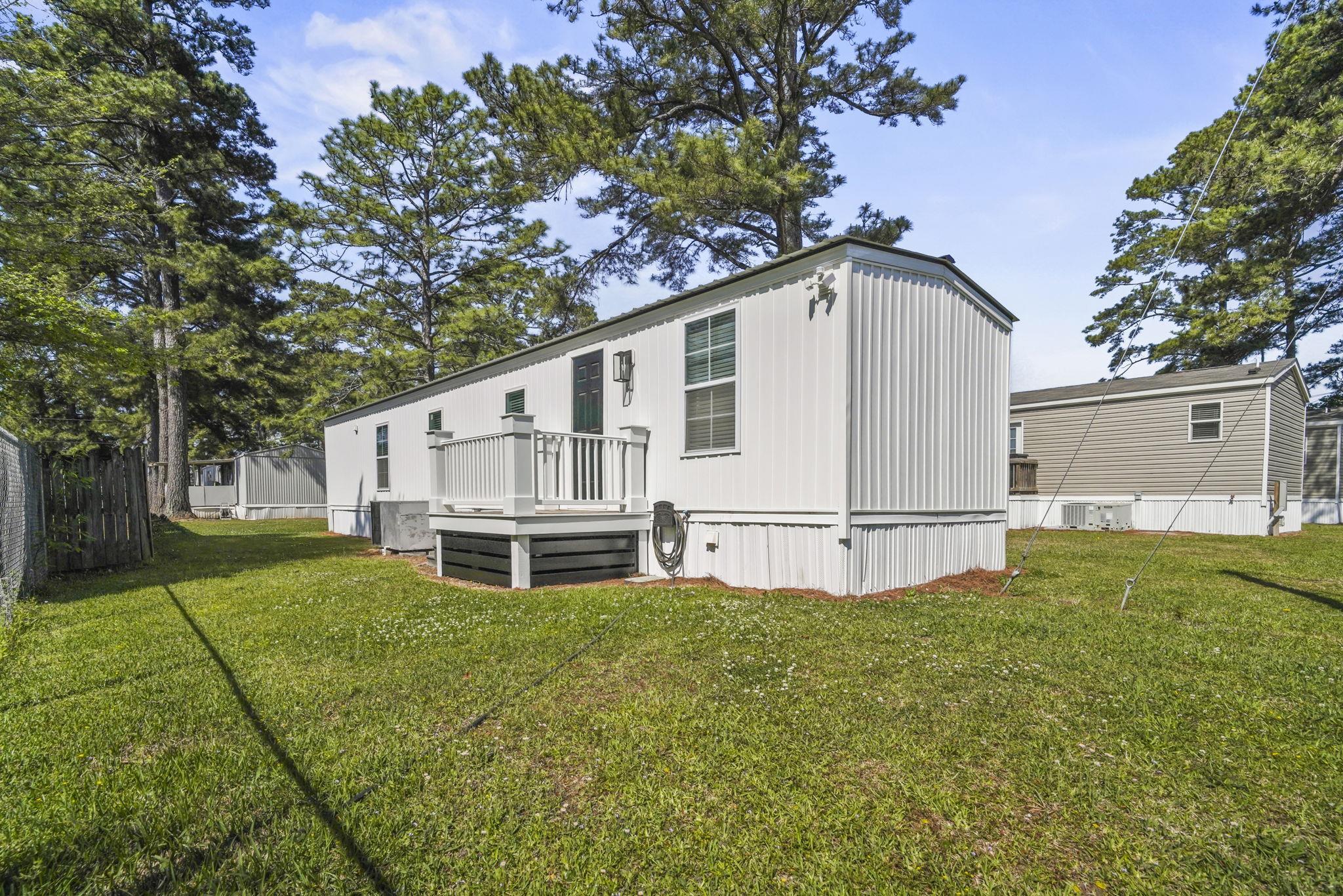 313 Cara Mia Ct Property Photo 28