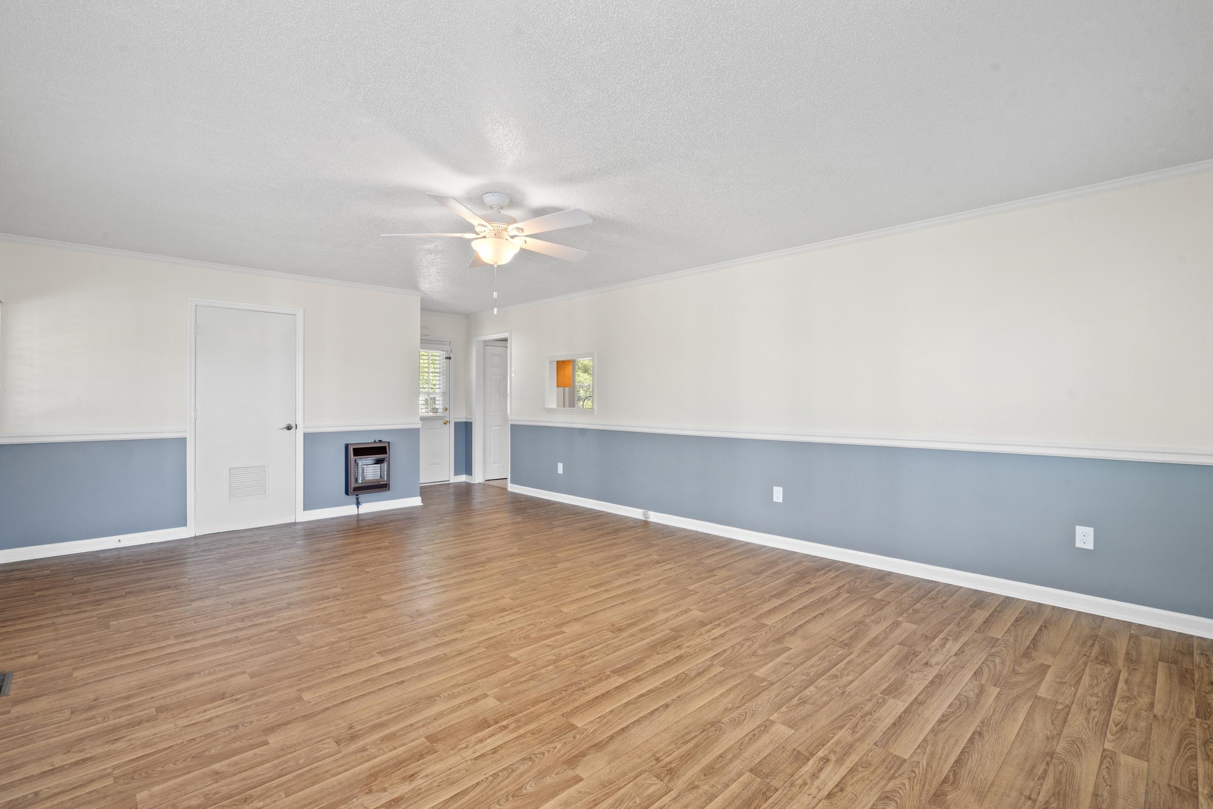736 Millers Rd. Property Photo 9