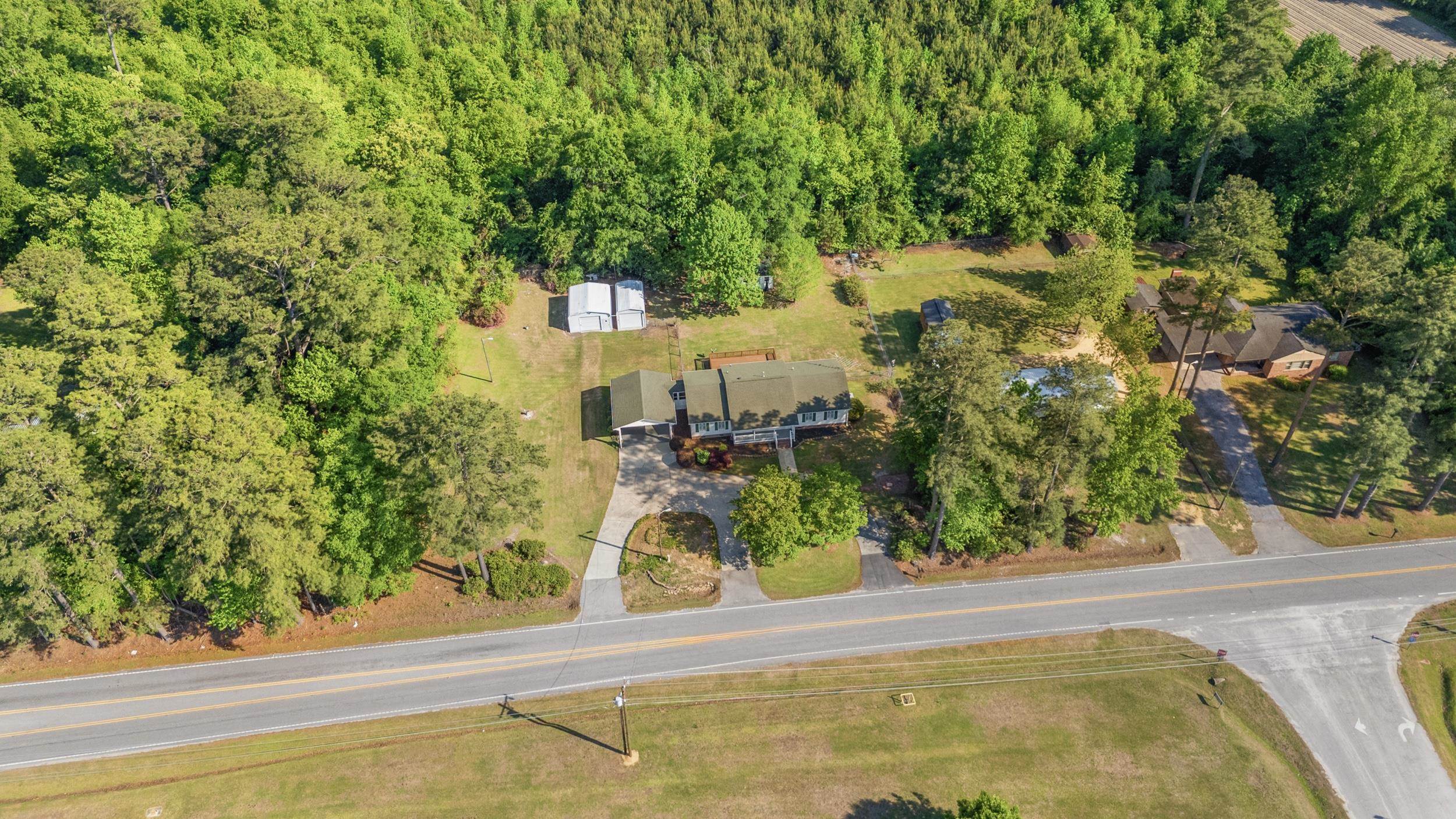 736 Millers Rd. Property Photo 33