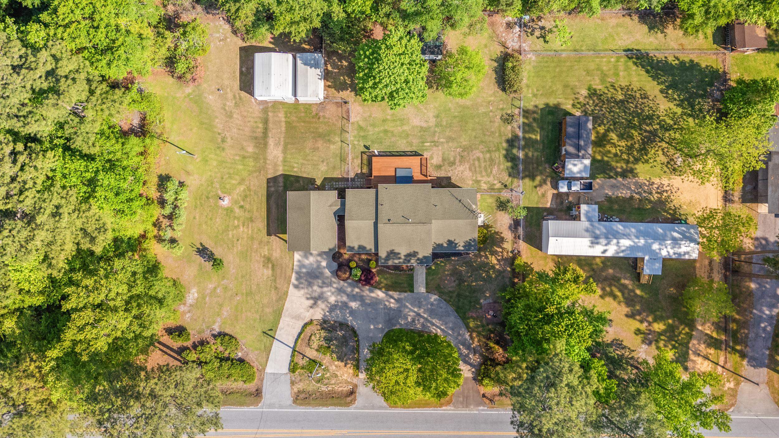 736 Millers Rd. Property Photo 34