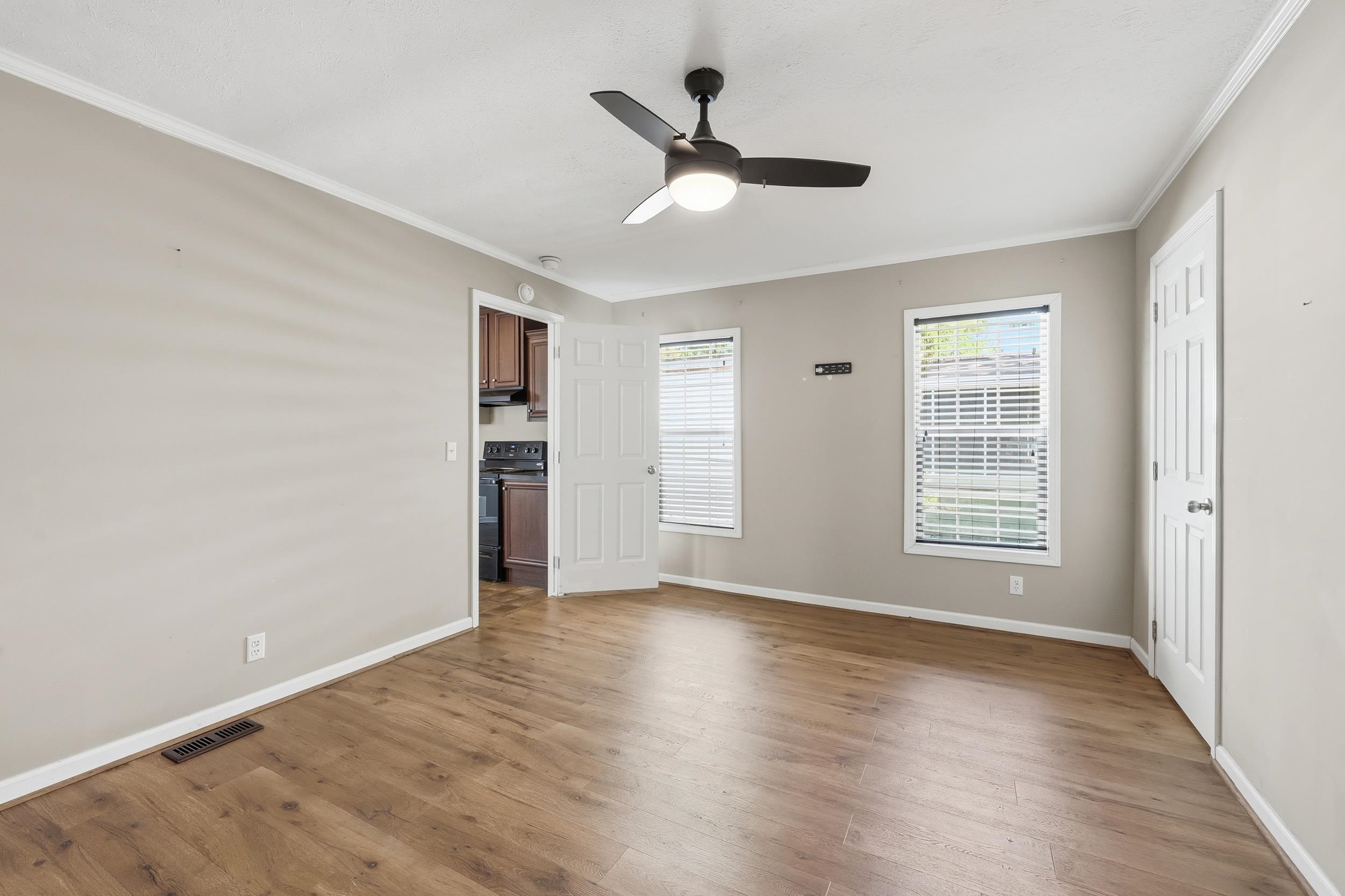 87 Beacon Ct. Property Photo 13