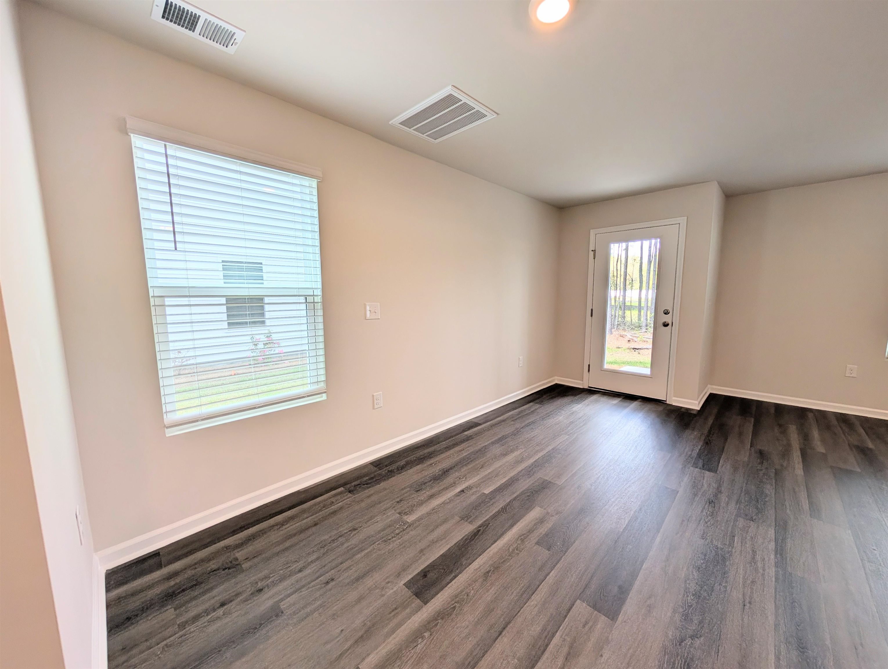 636 Golden Resin Rd Property Photo 10