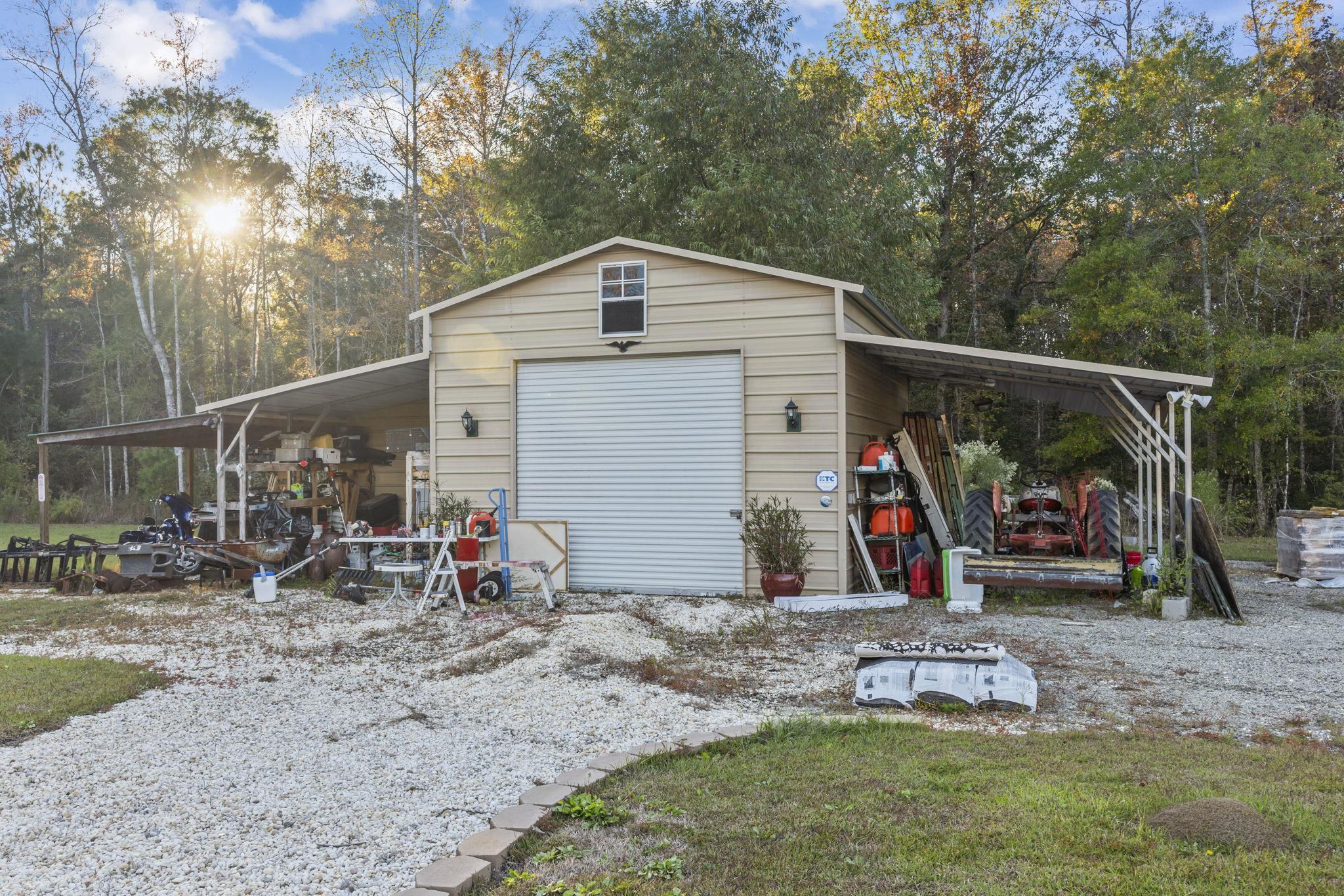 3806 Highway 472 Property Photo 33
