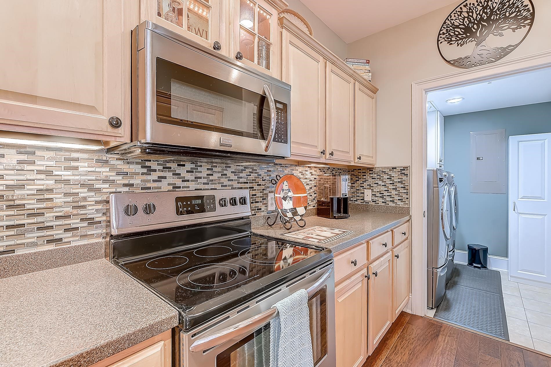 2180 Waterview Dr. Property Photo 9