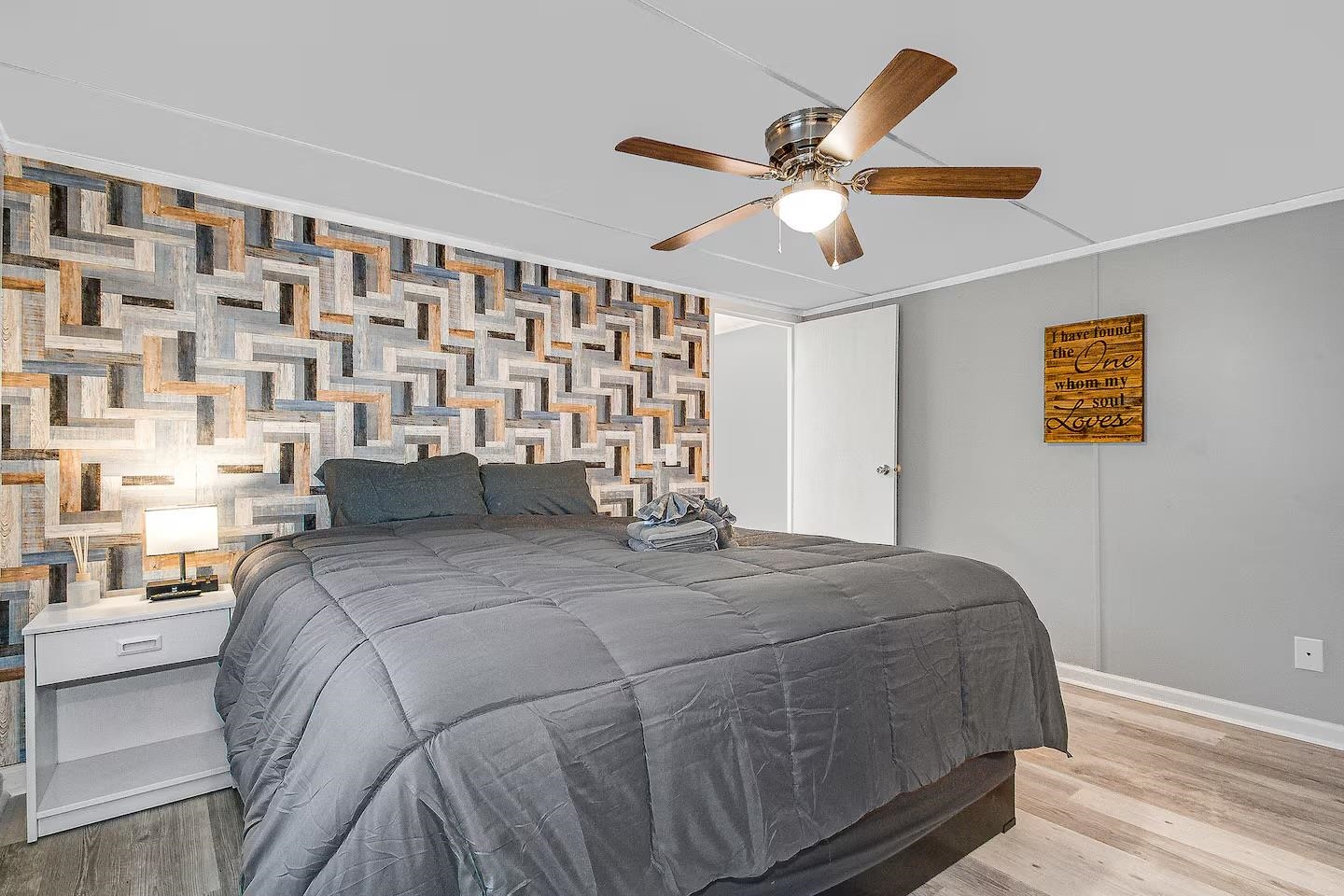 4518 Heron St. Property Photo 10