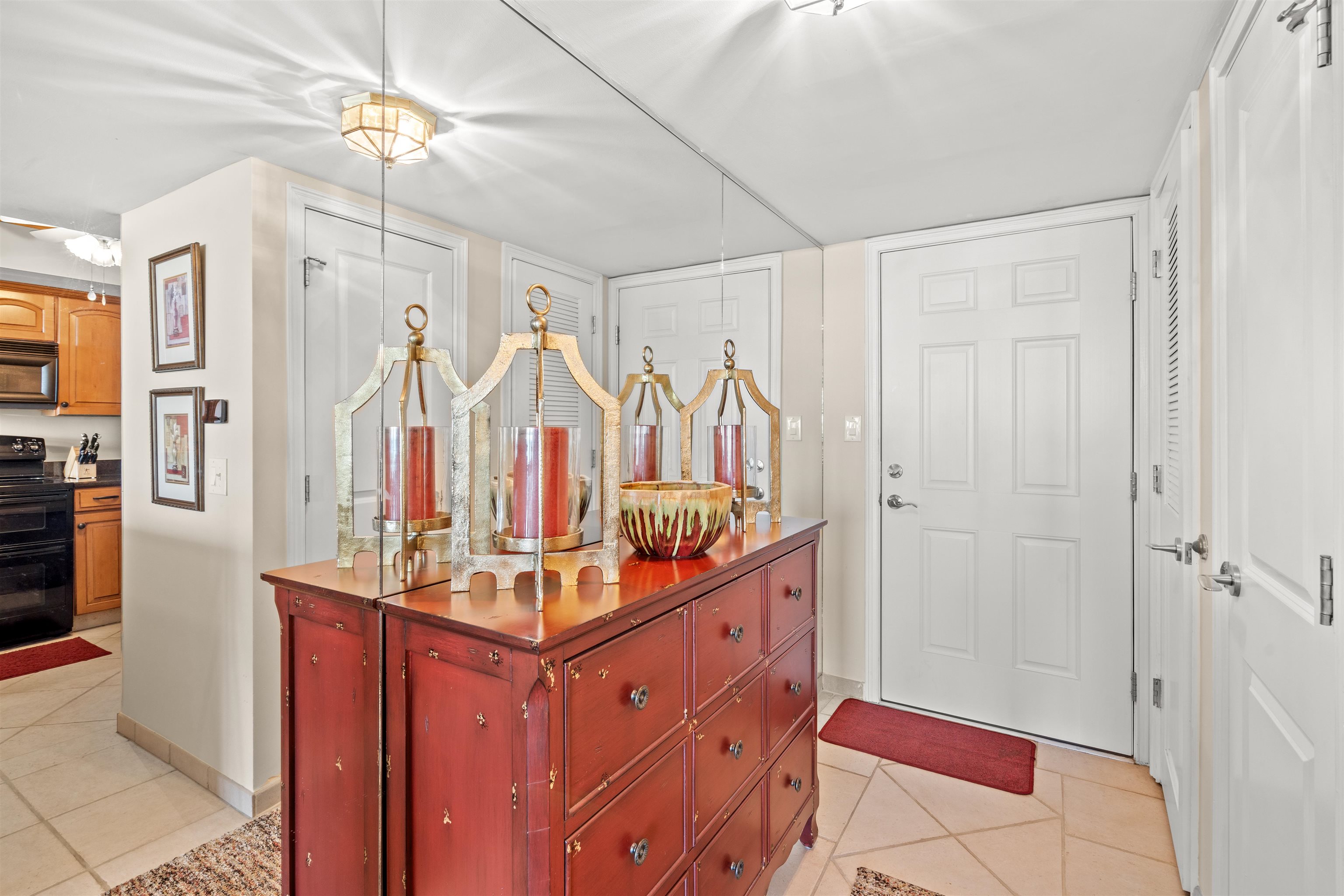 10200 Beach Club Dr. Property Photo 11