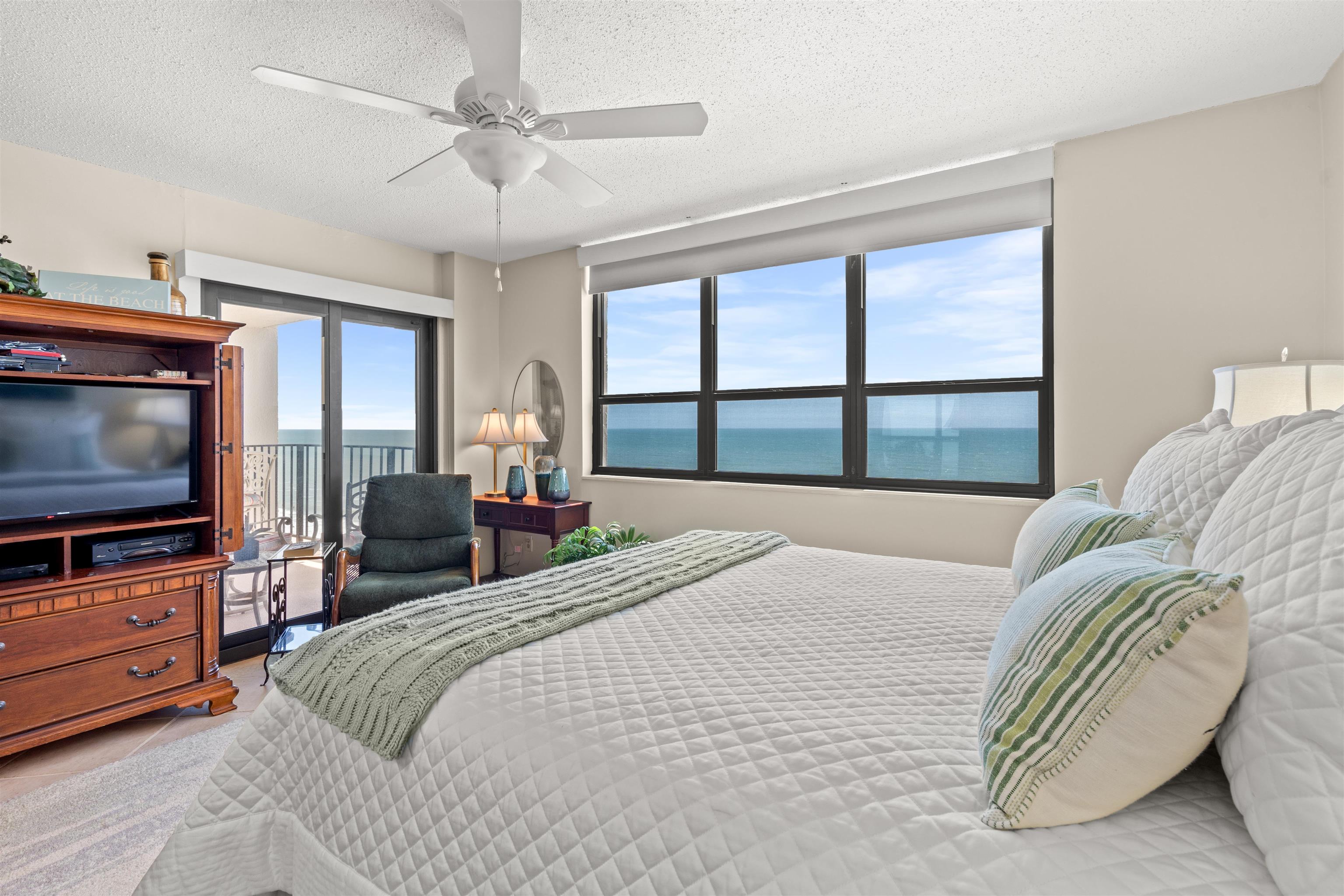 10200 Beach Club Dr. Property Photo 19