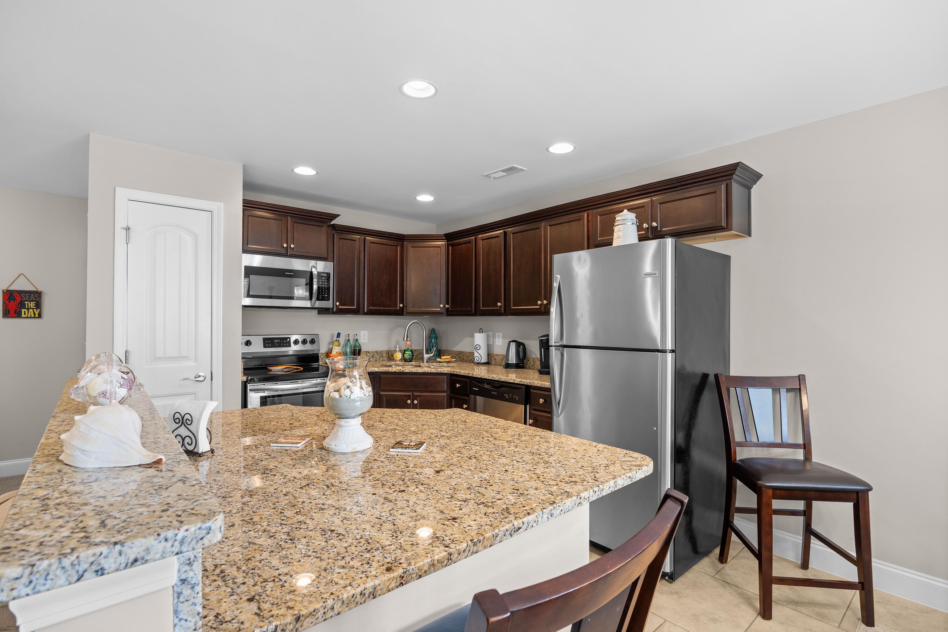515 Riverward Dr. Property Photo 2