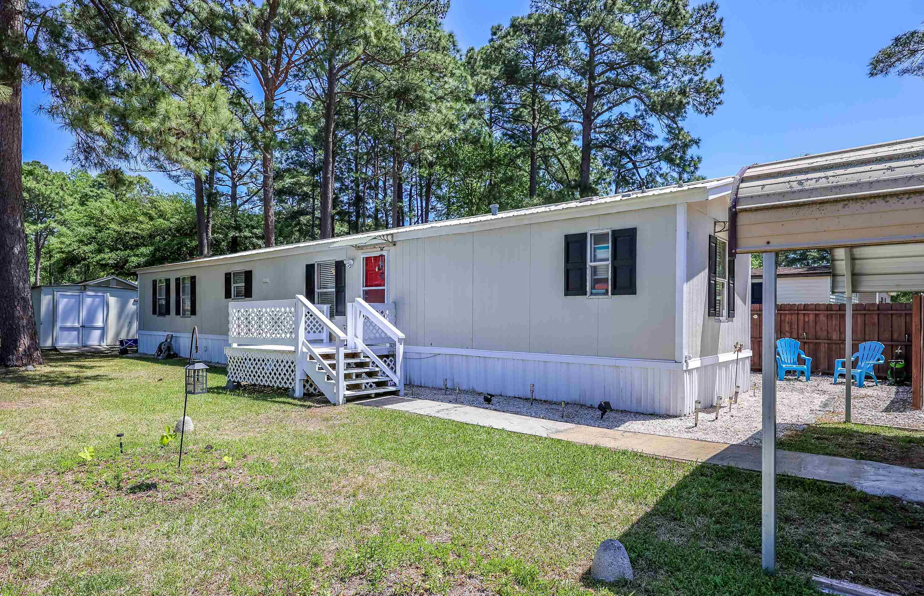 11 Spinnaker Ln. Property Photo 1