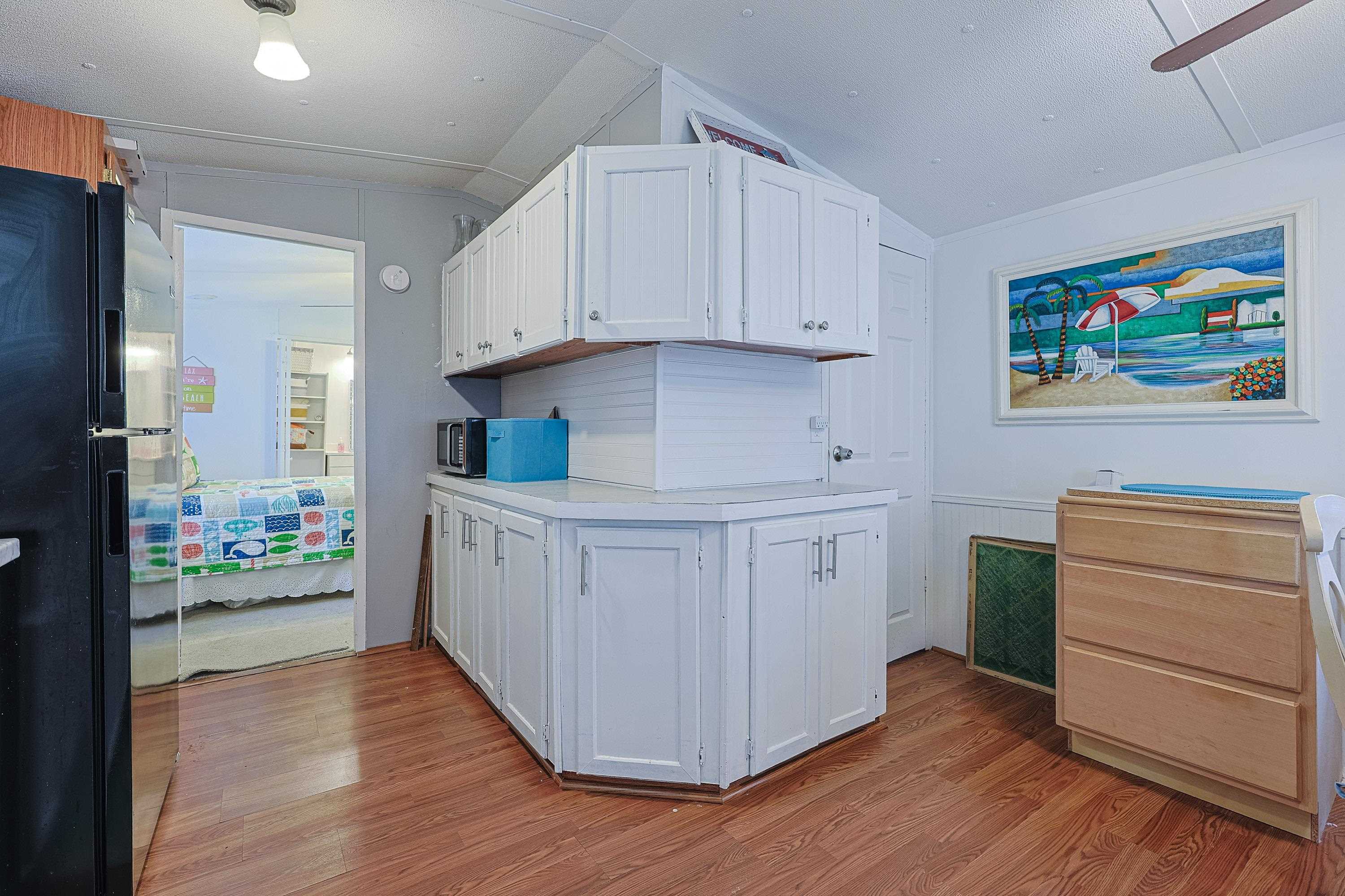 11 Spinnaker Ln. Property Photo 8