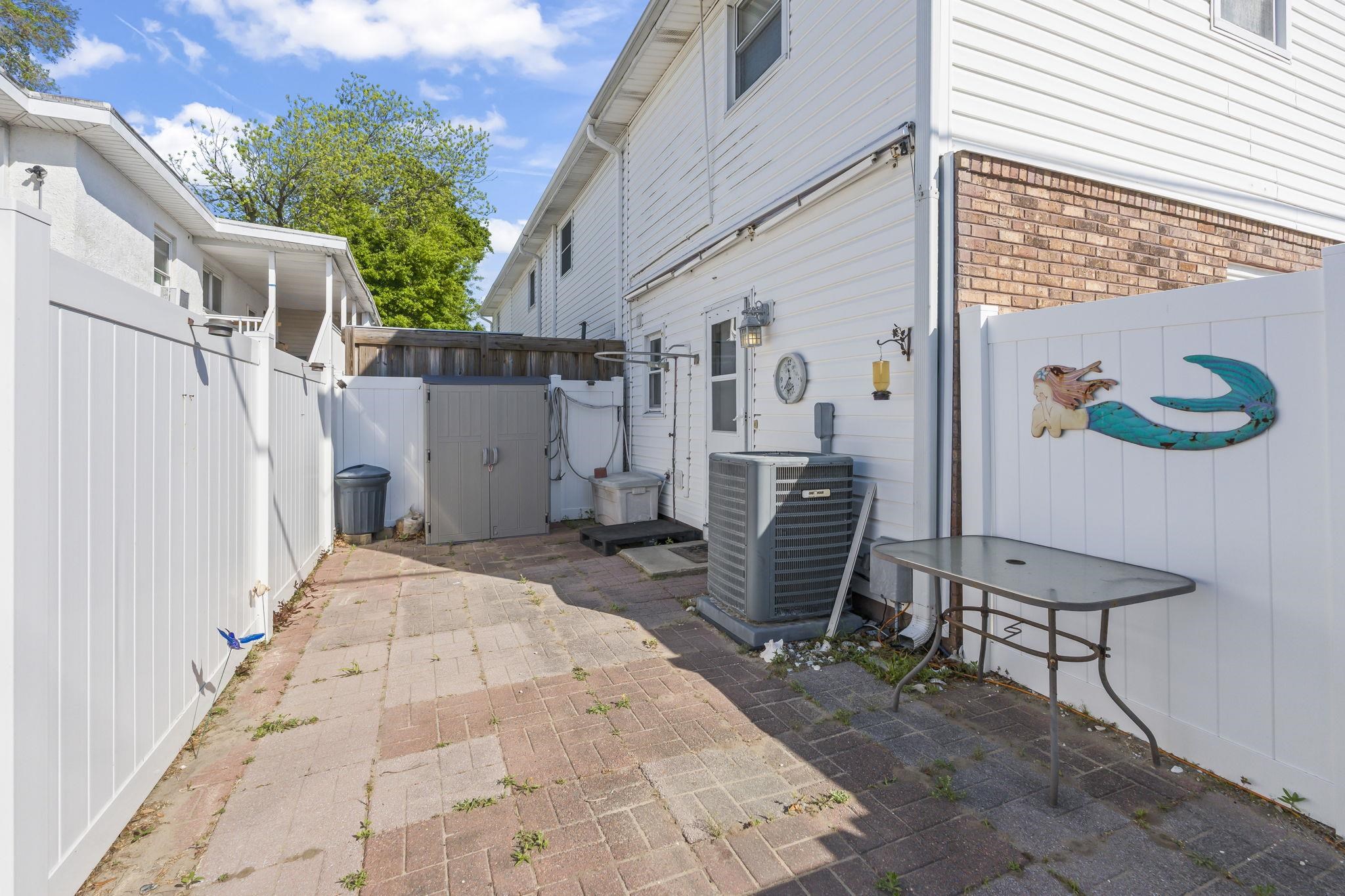 1502 Yaupon Dr. Property Photo 30