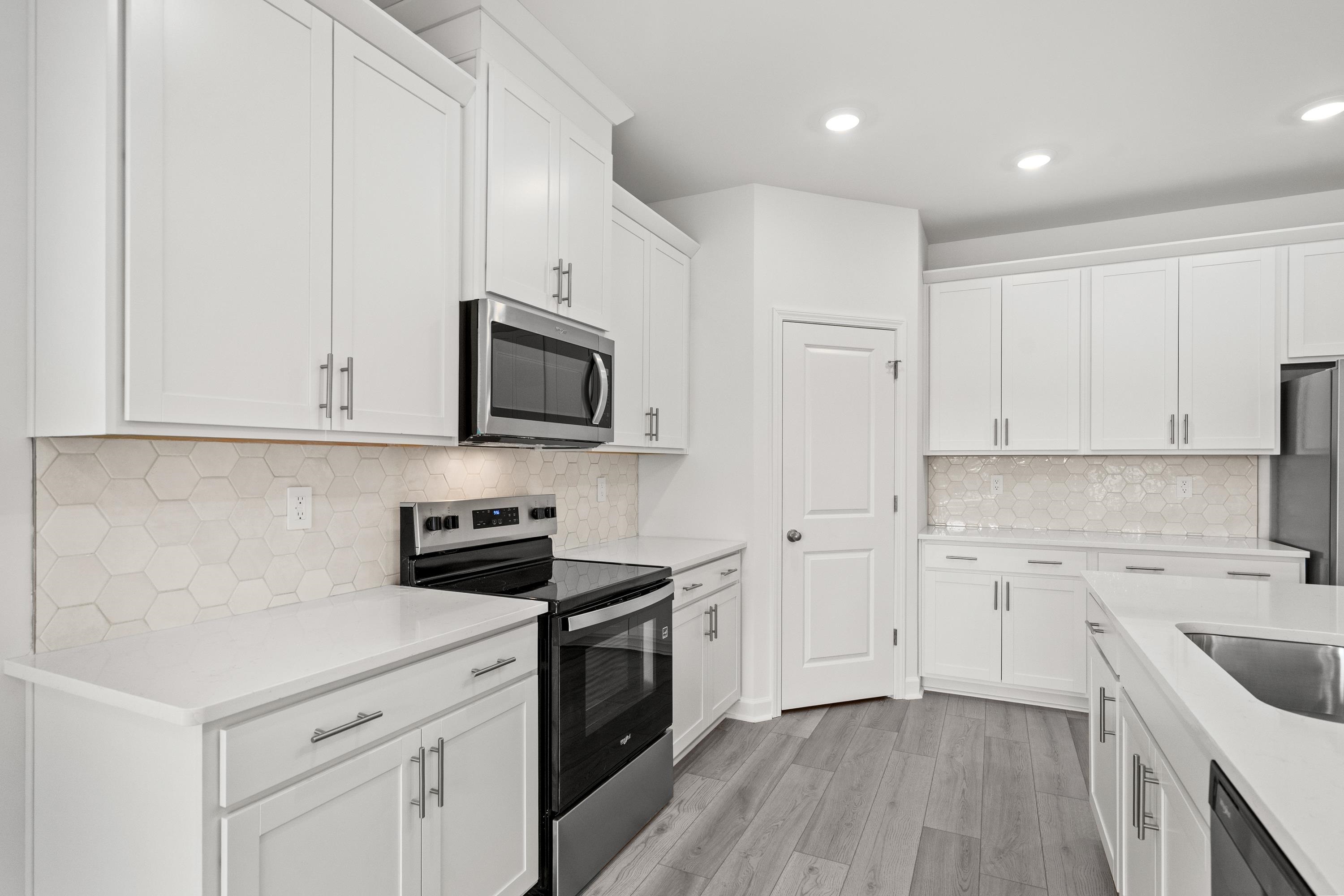 308 Jessamine St. Property Photo 21