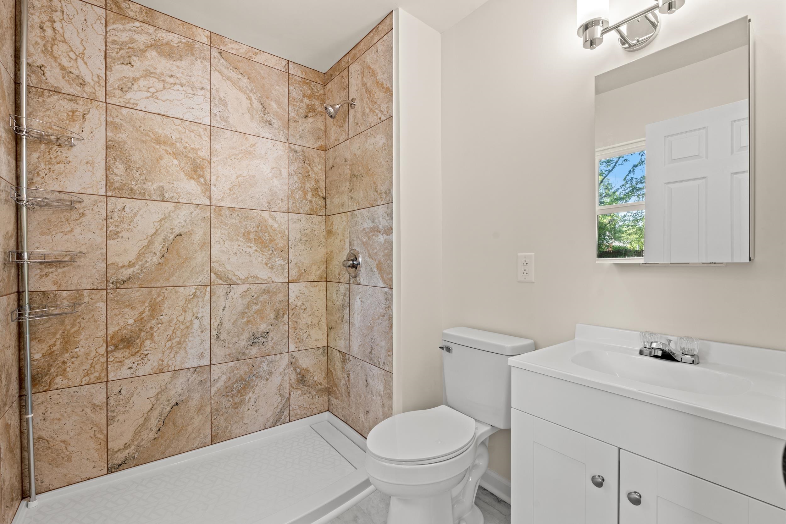 606 Mceachern Heights Property Photo 15