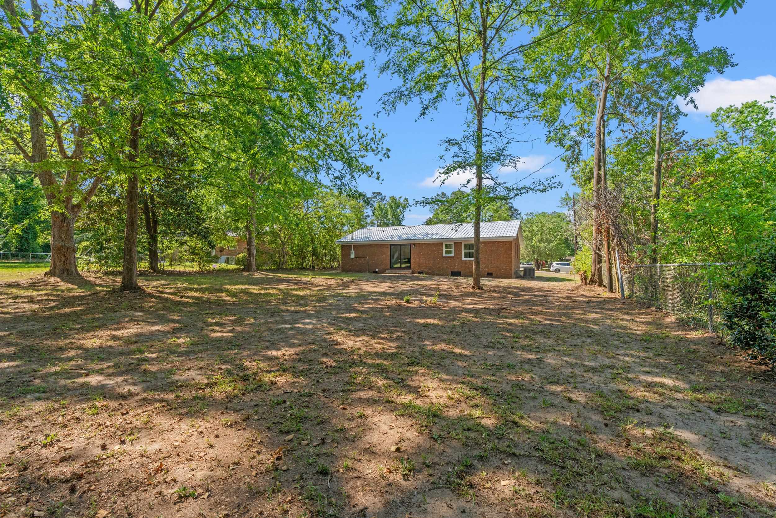 606 Mceachern Heights Property Photo 23