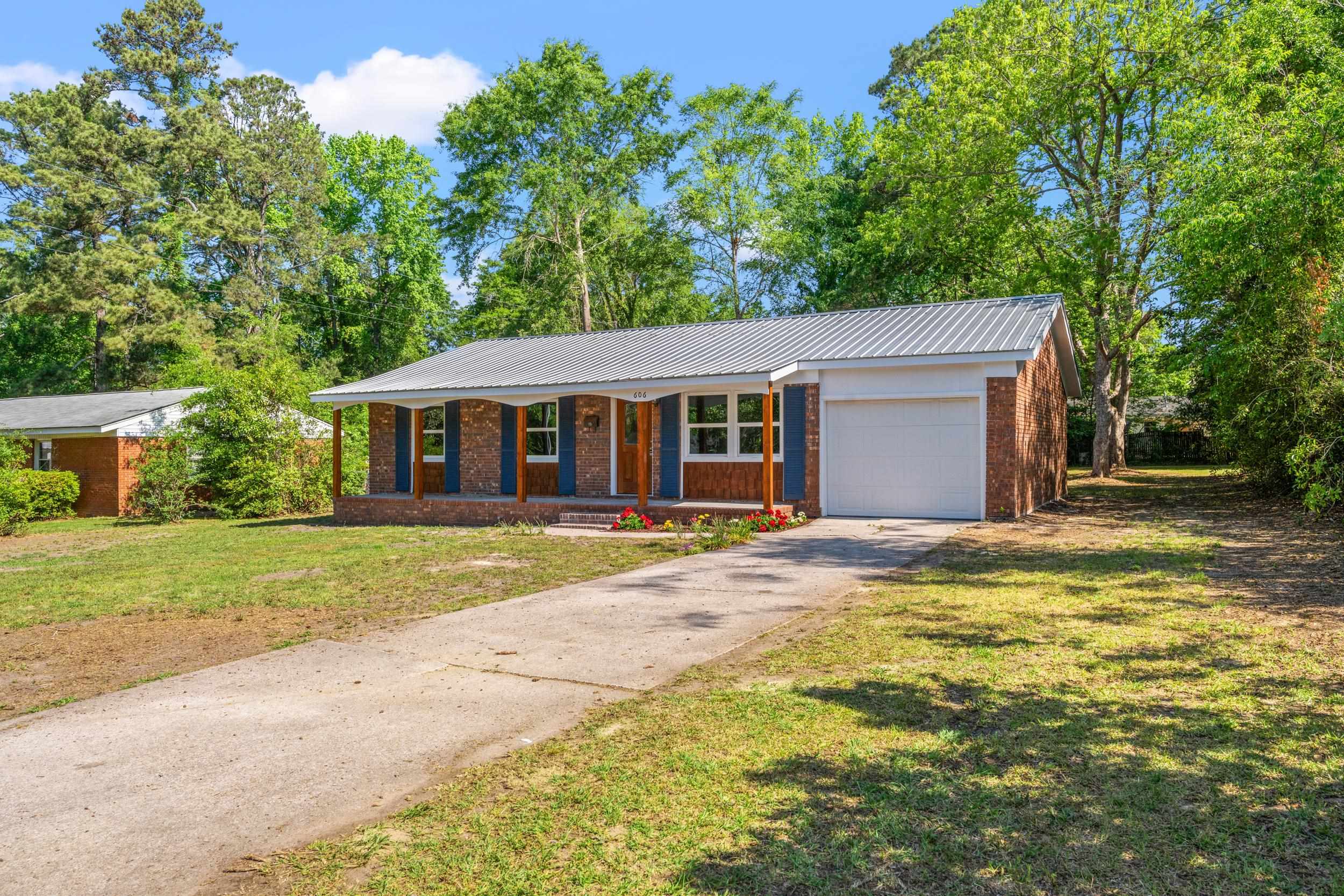 606 Mceachern Heights Property Photo 31