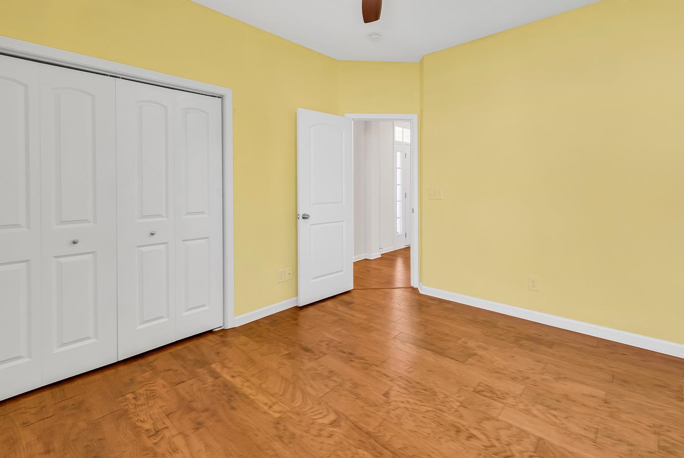 380 Palm Lakes Blvd. Property Photo 14
