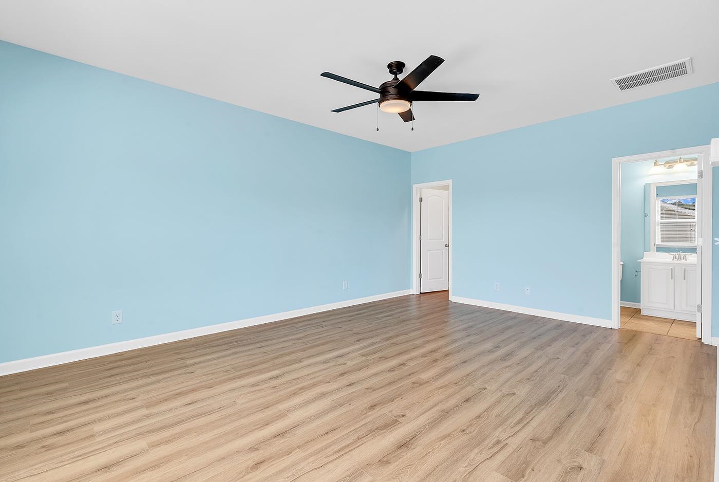 380 Palm Lakes Blvd. Property Photo 48
