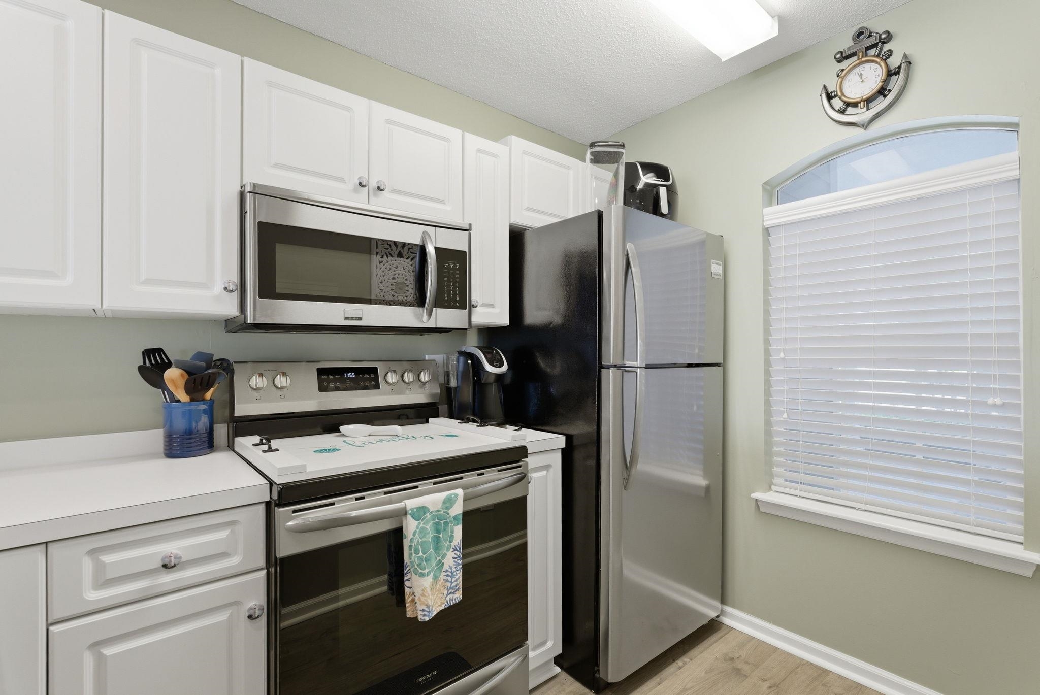 4625 Lightkeepers Way Property Photo 29