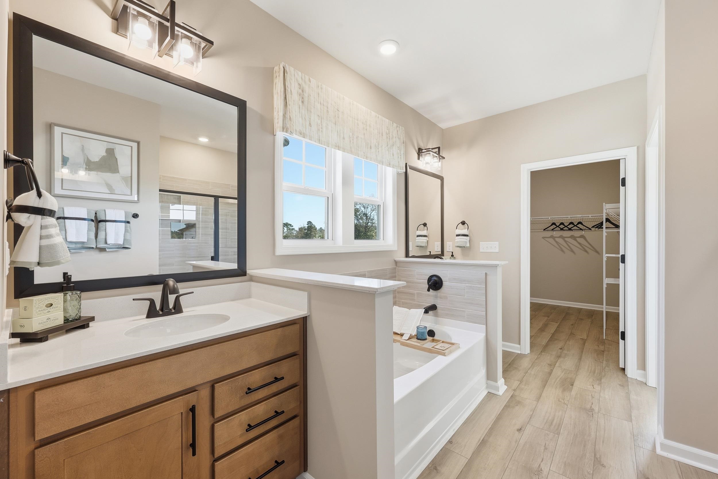 4225 Collins Farm Way Property Photo 13