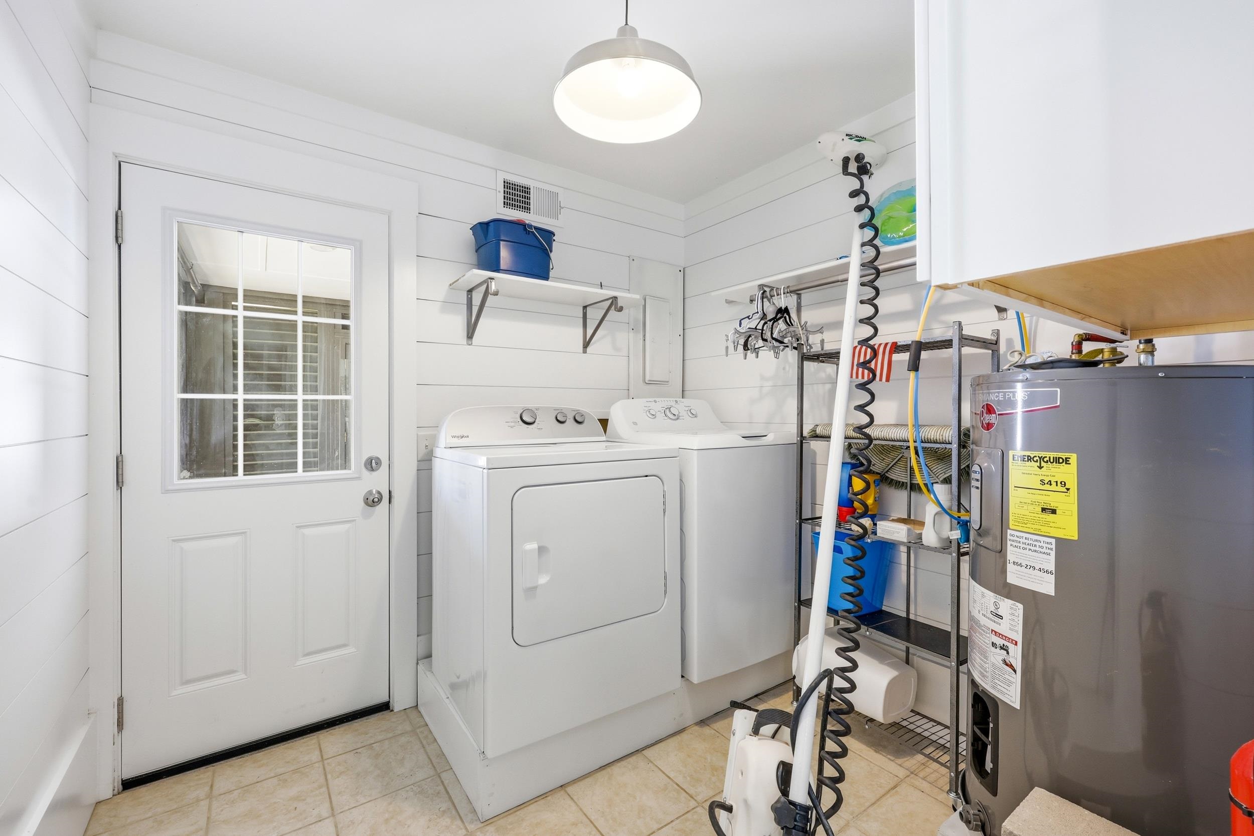 1607 Dolphin St. Property Photo 28