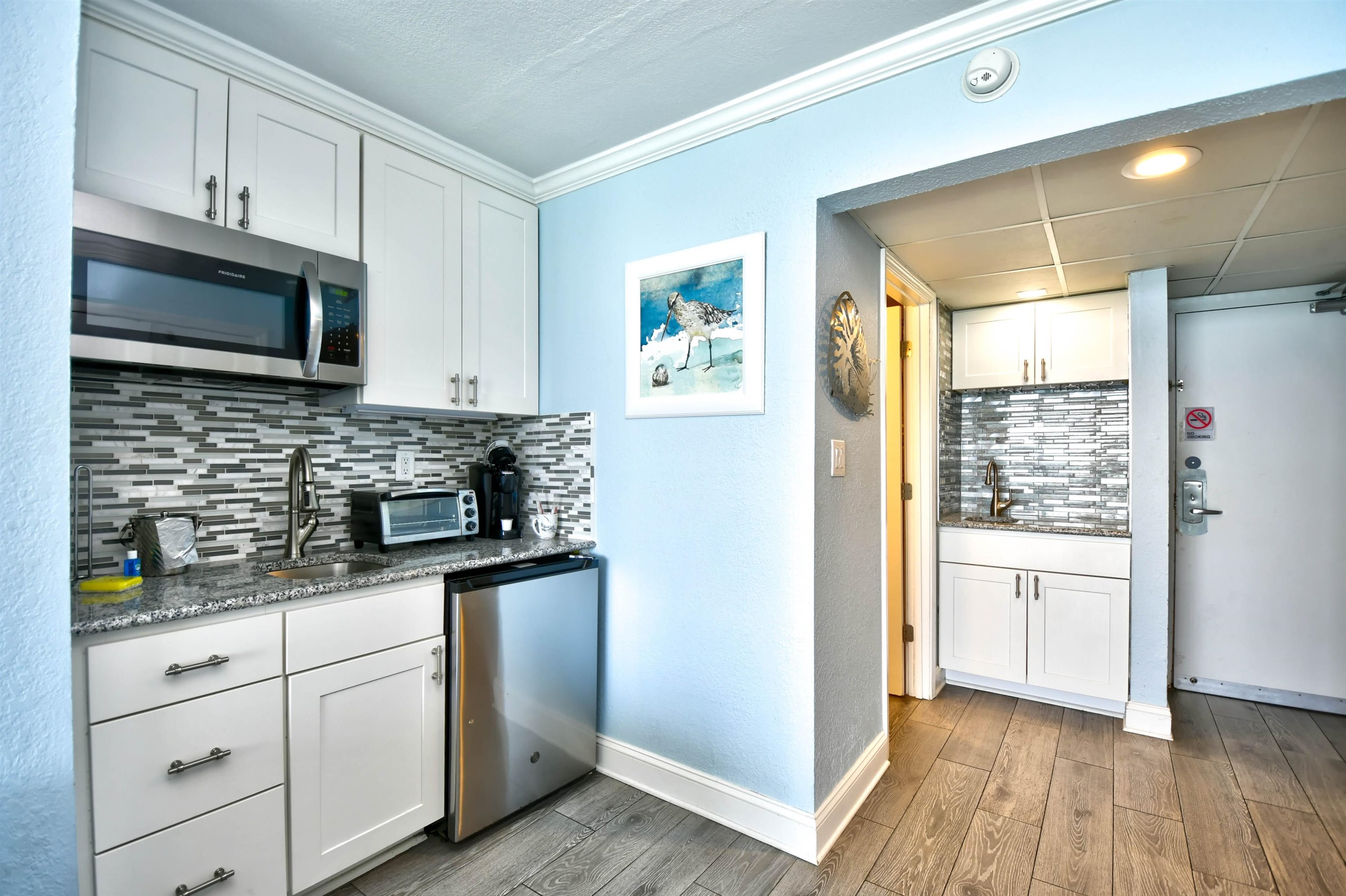 201 74th Ave. N Property Photo 8