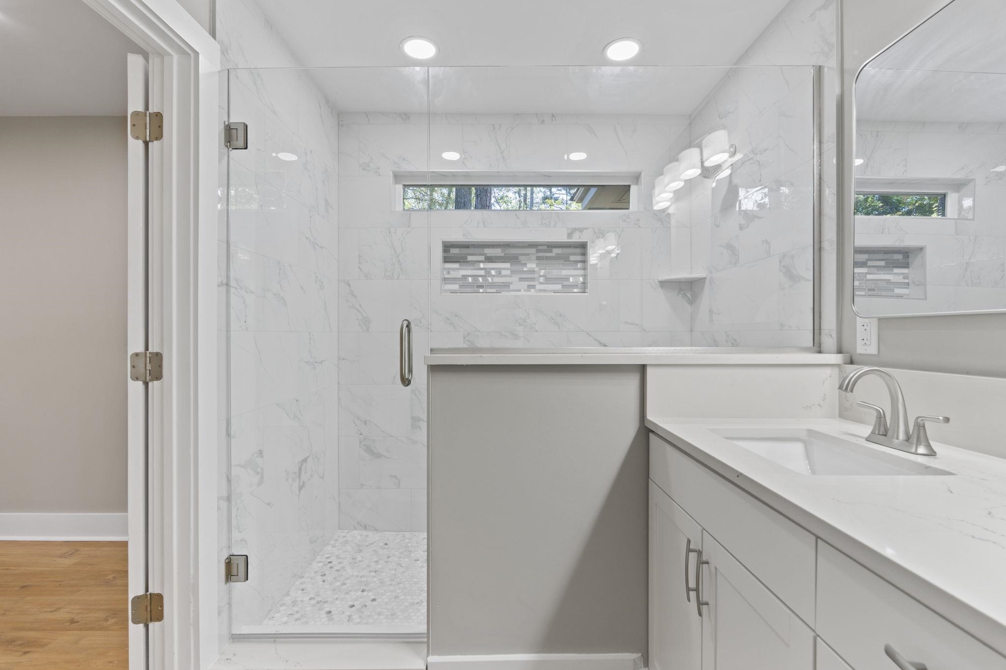 105 Moss Circle Property Photo 27