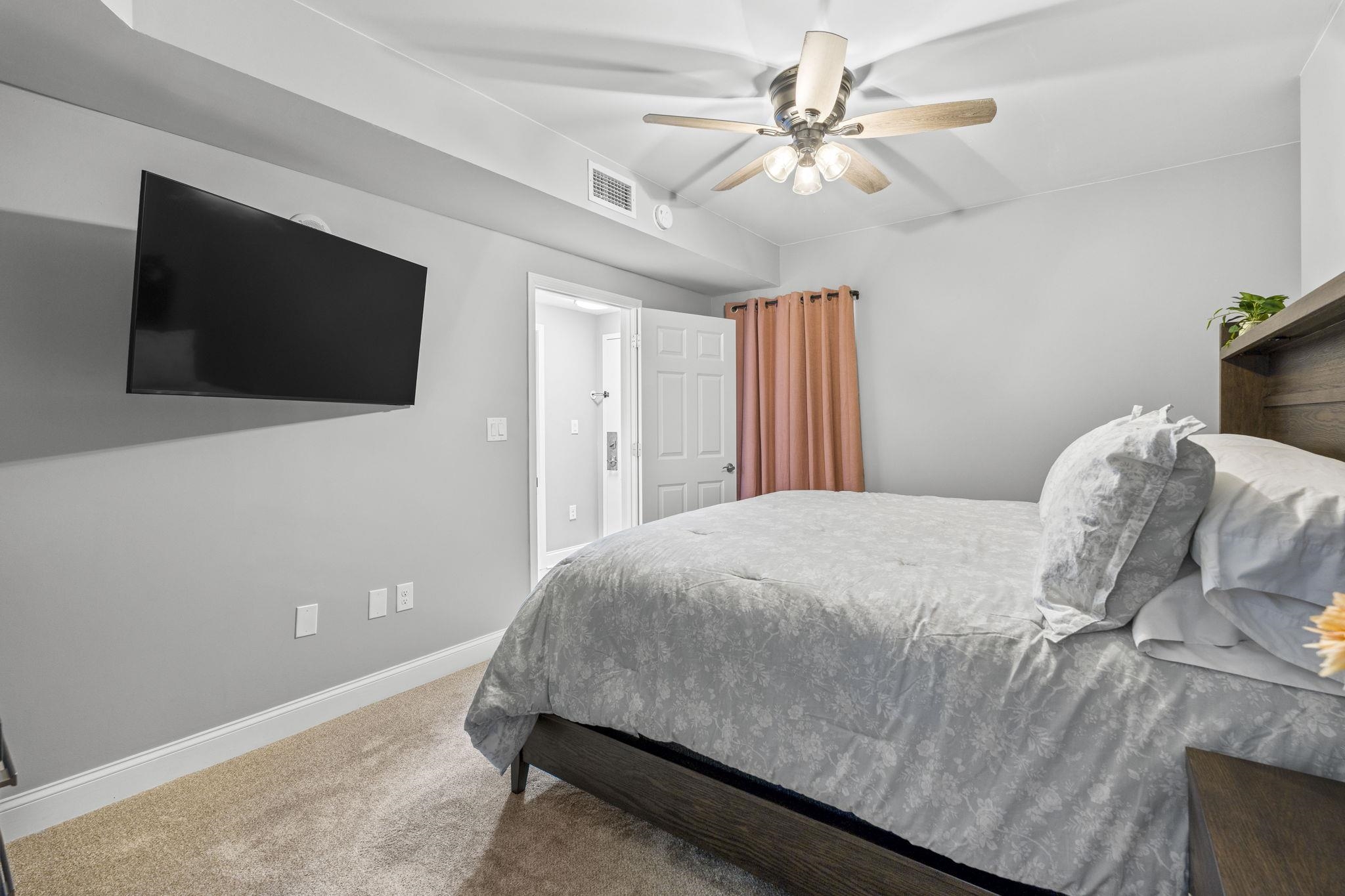 2600 N Ocean Blvd. Property Photo 4