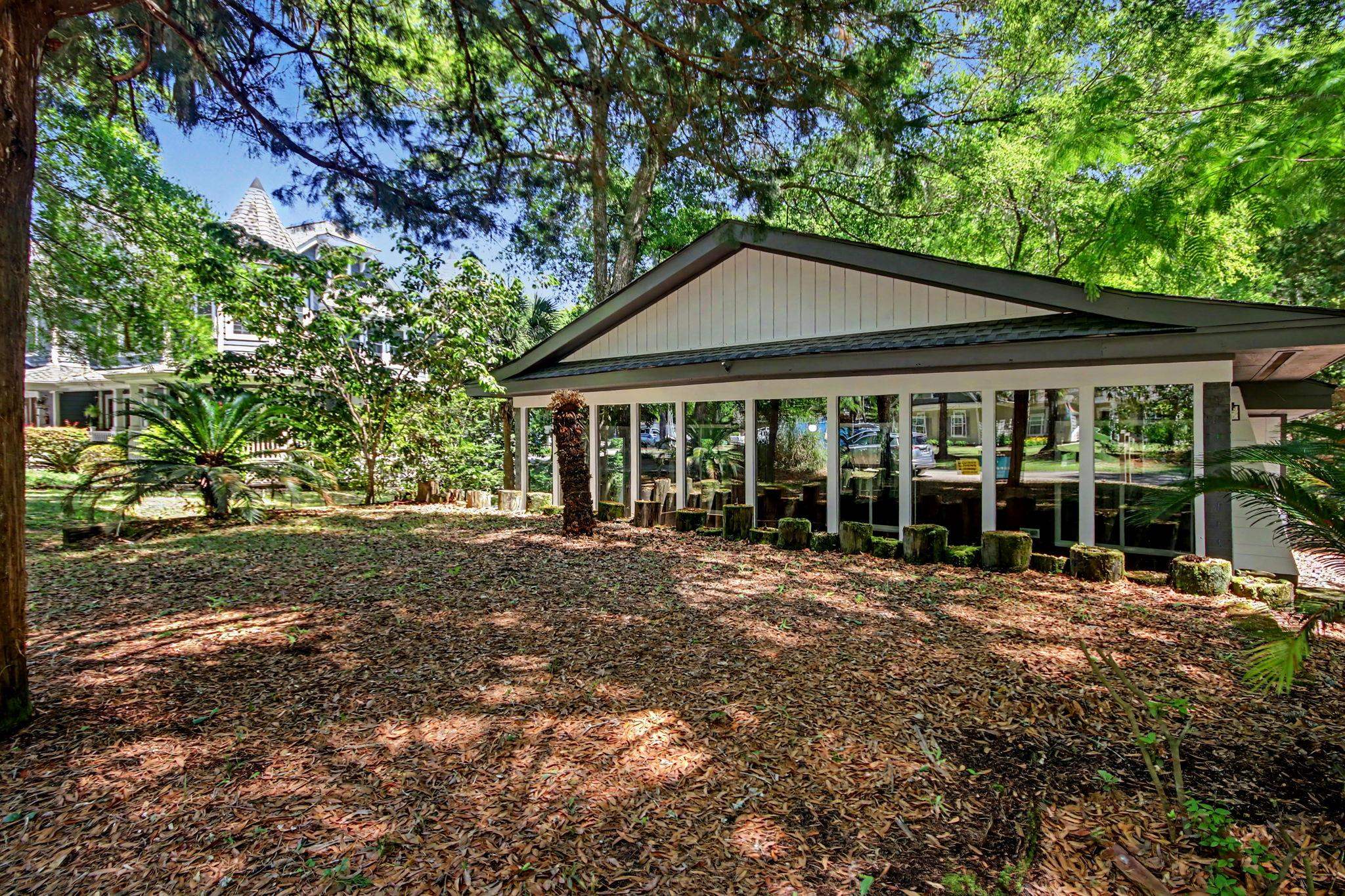 106 Weston Rd. Property Photo 1