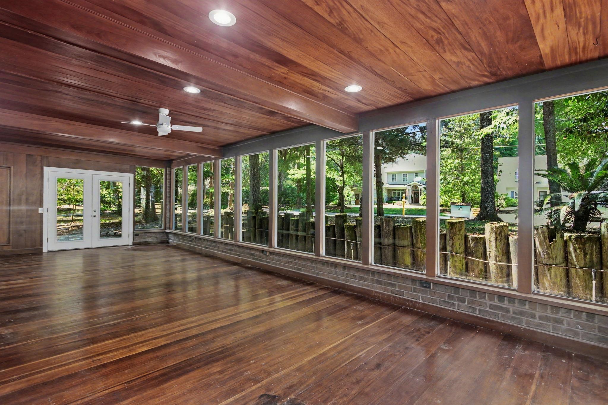 106 Weston Rd. Property Photo 3