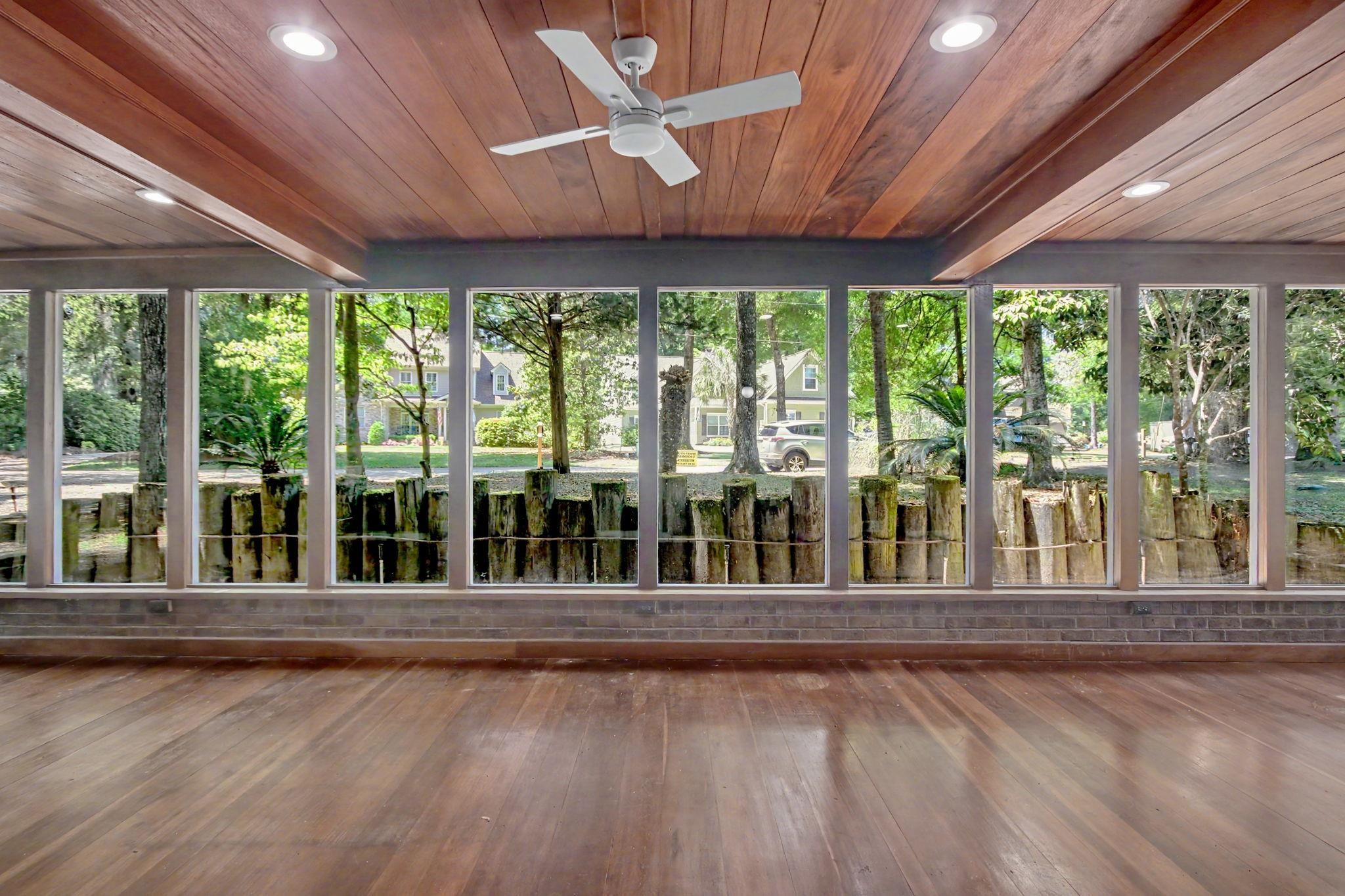 106 Weston Rd. Property Photo 6