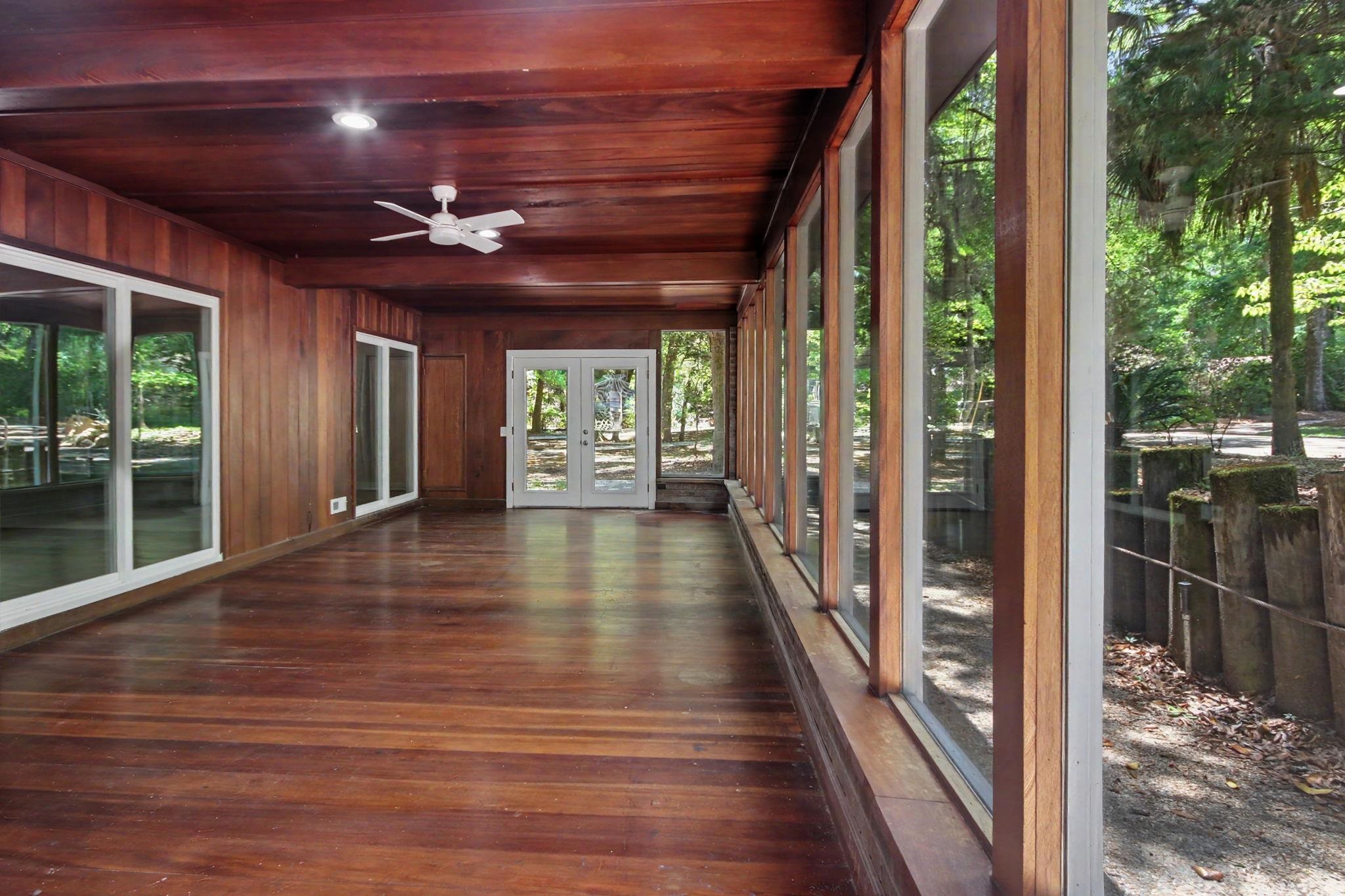 106 Weston Rd. Property Photo 19