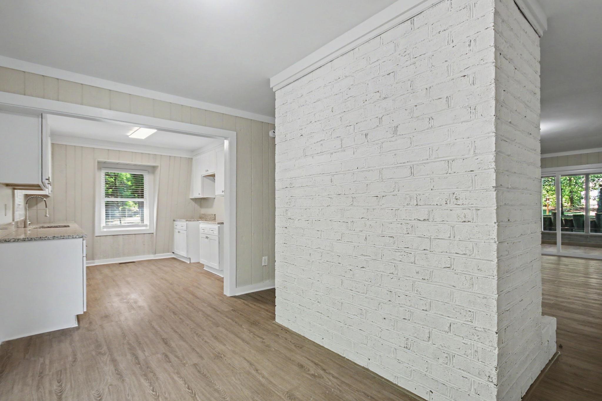 106 Weston Rd. Property Photo 26