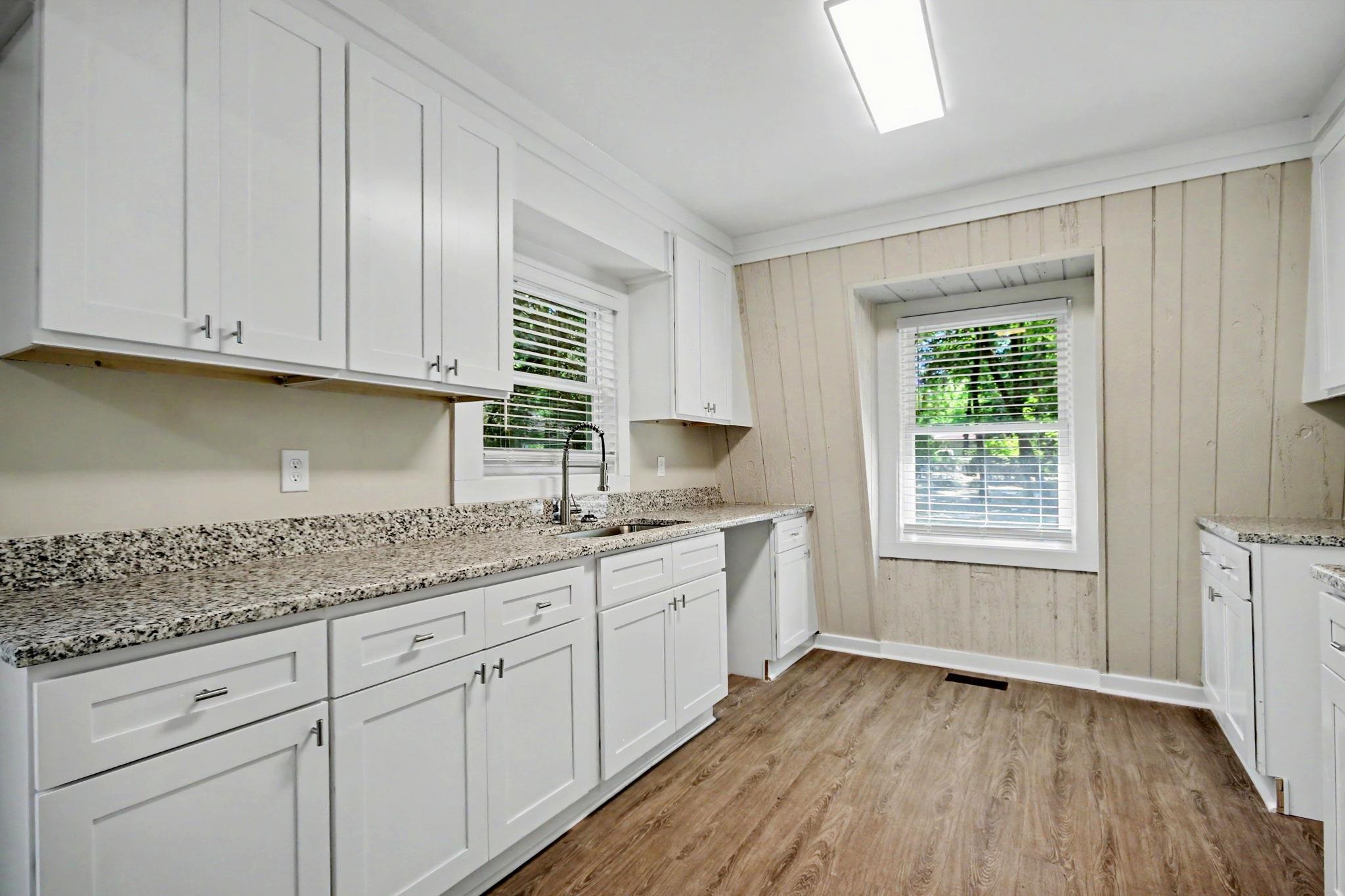 106 Weston Rd. Property Photo 28