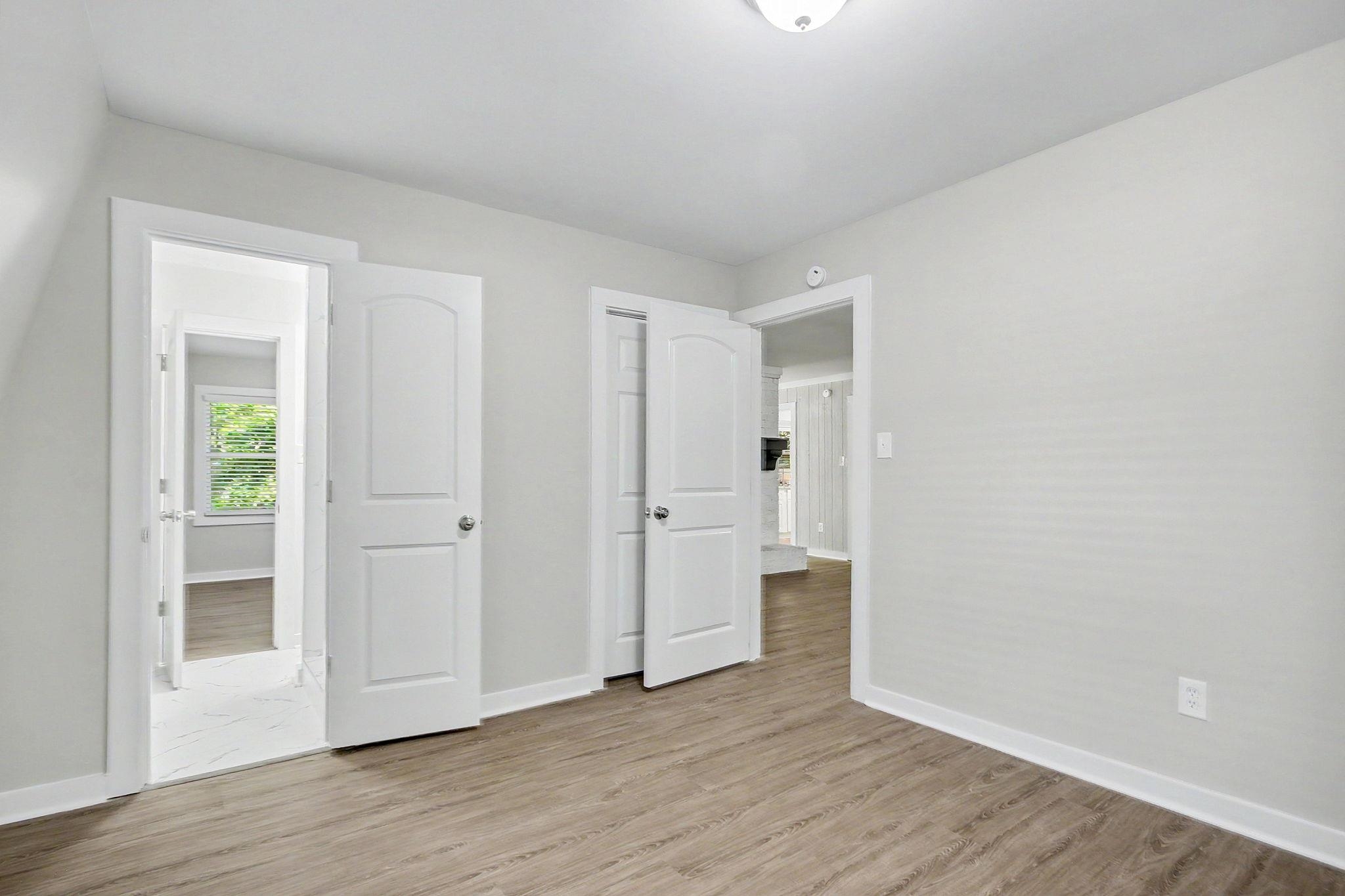 106 Weston Rd. Property Photo 36