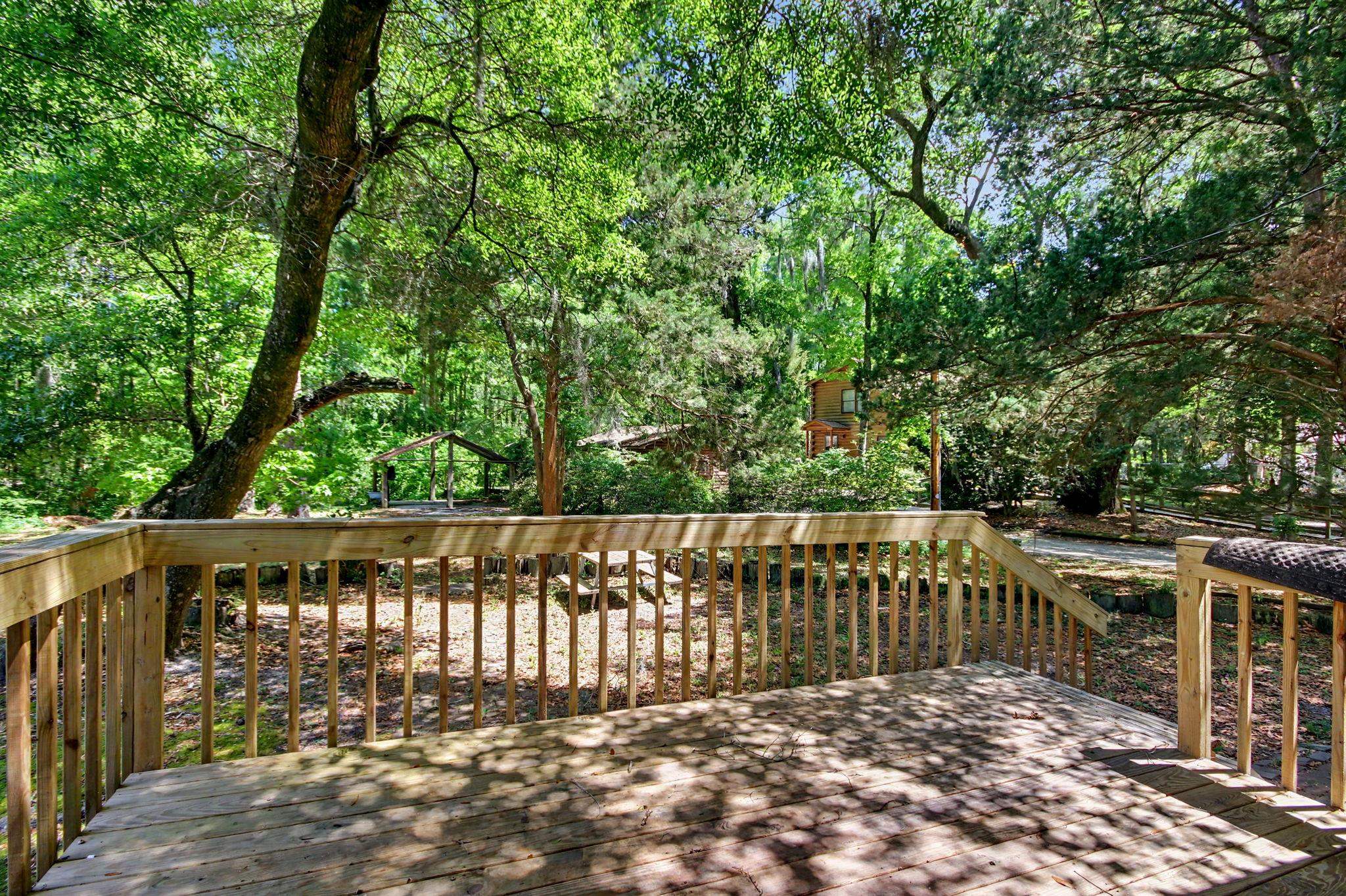 106 Weston Rd. Property Photo 43