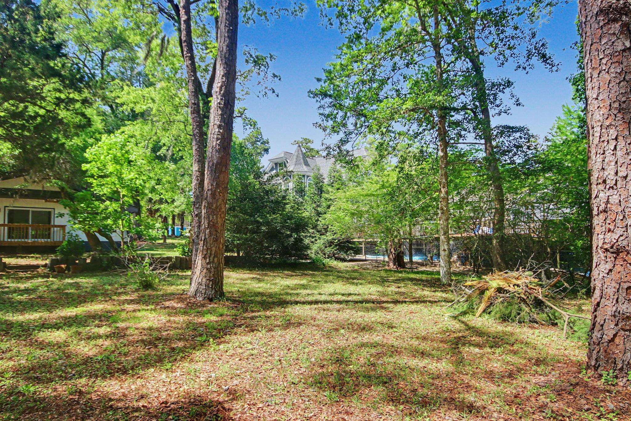 106 Weston Rd. Property Photo 46