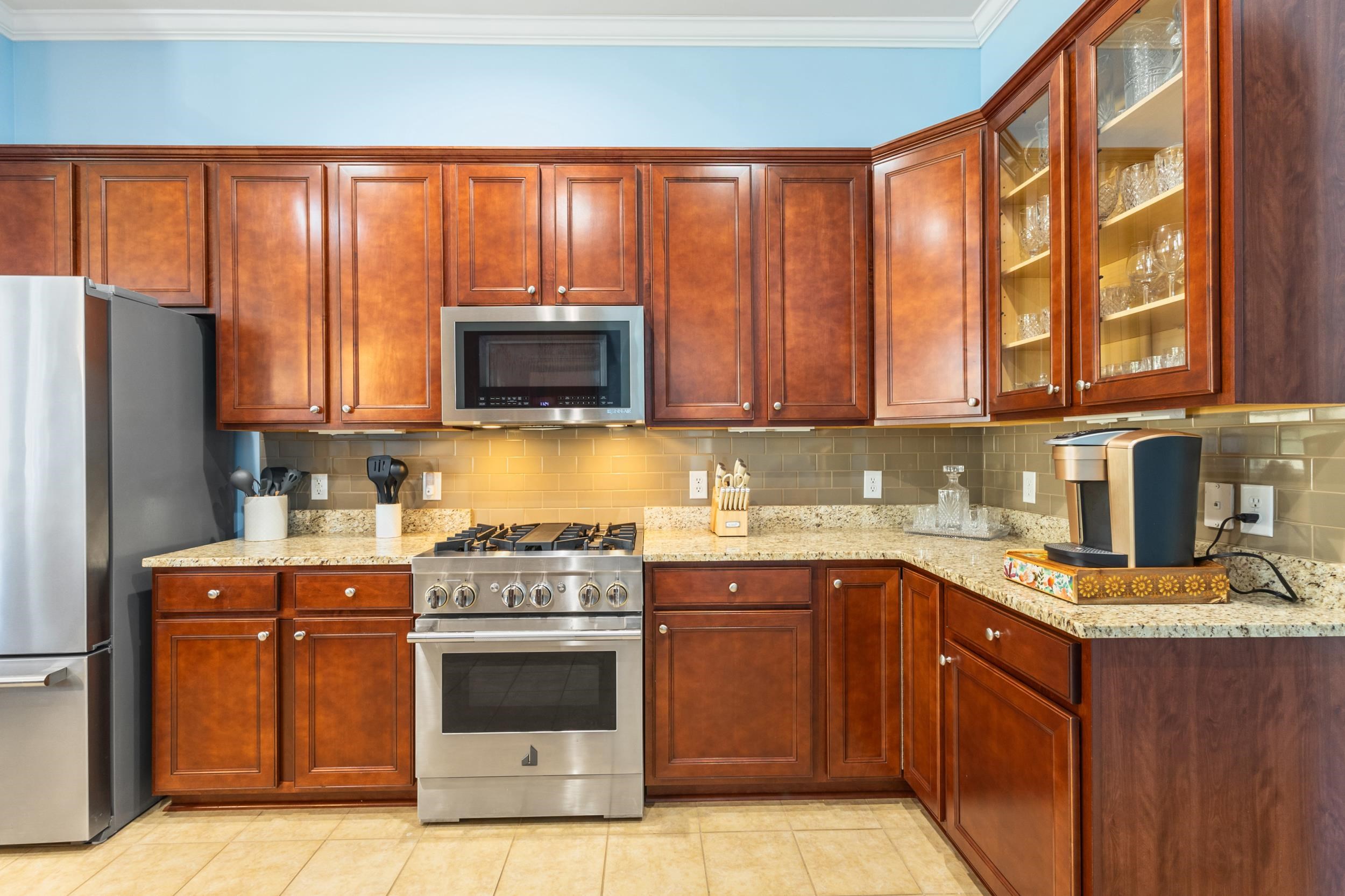 4311 Grovecrest Circle Property Photo 15