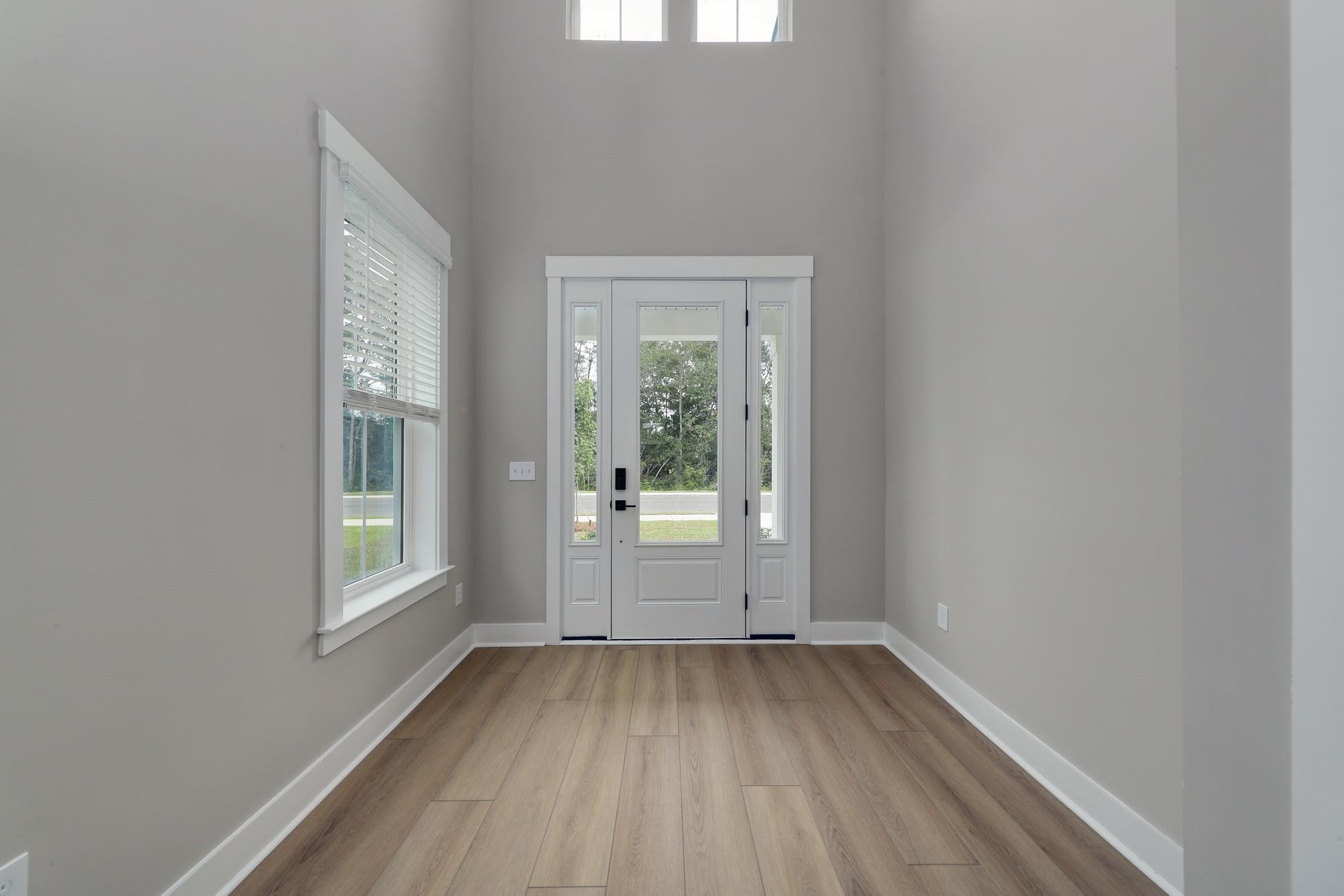 6160 Zoe Way Property Photo 4