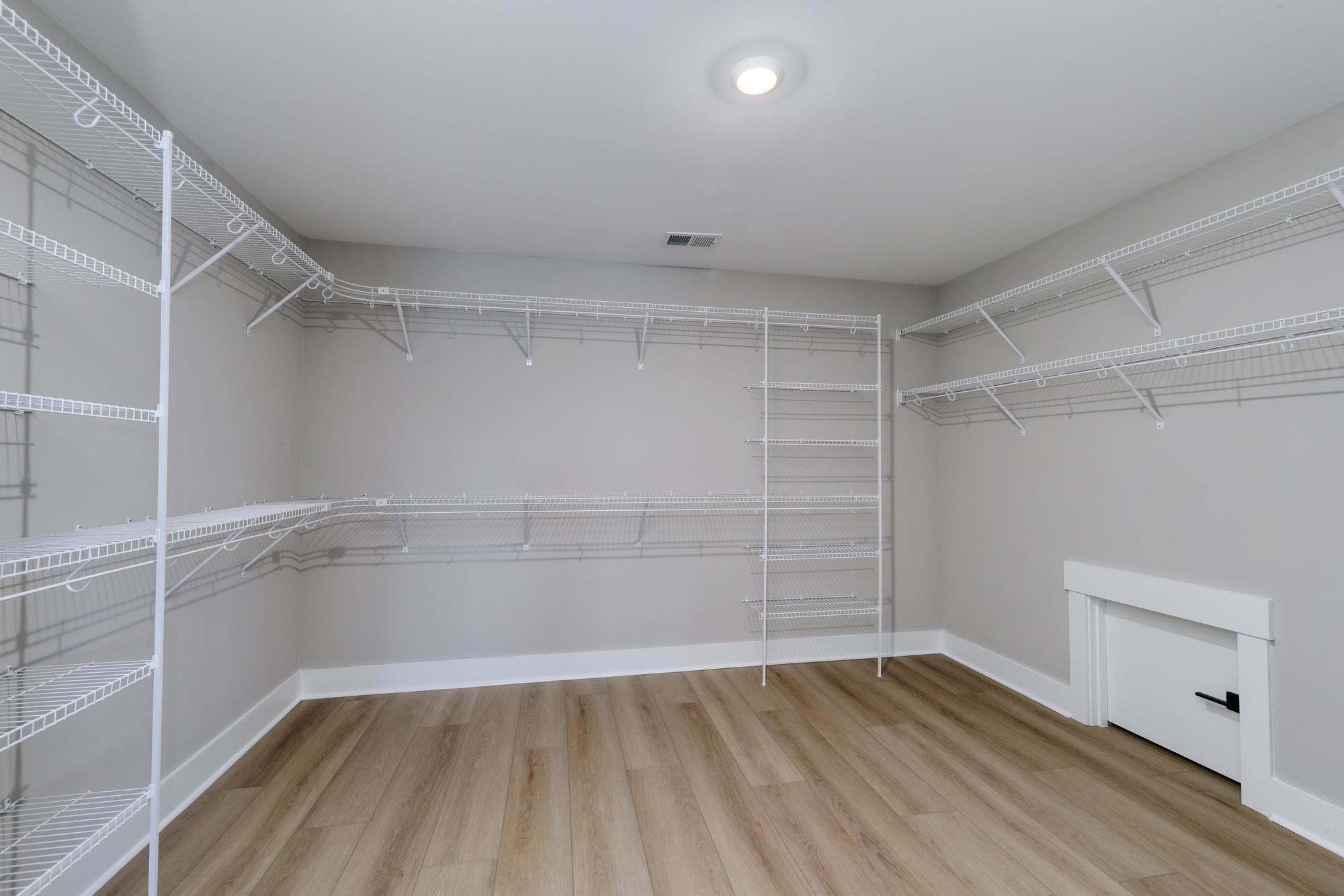 6160 Zoe Way Property Photo 27