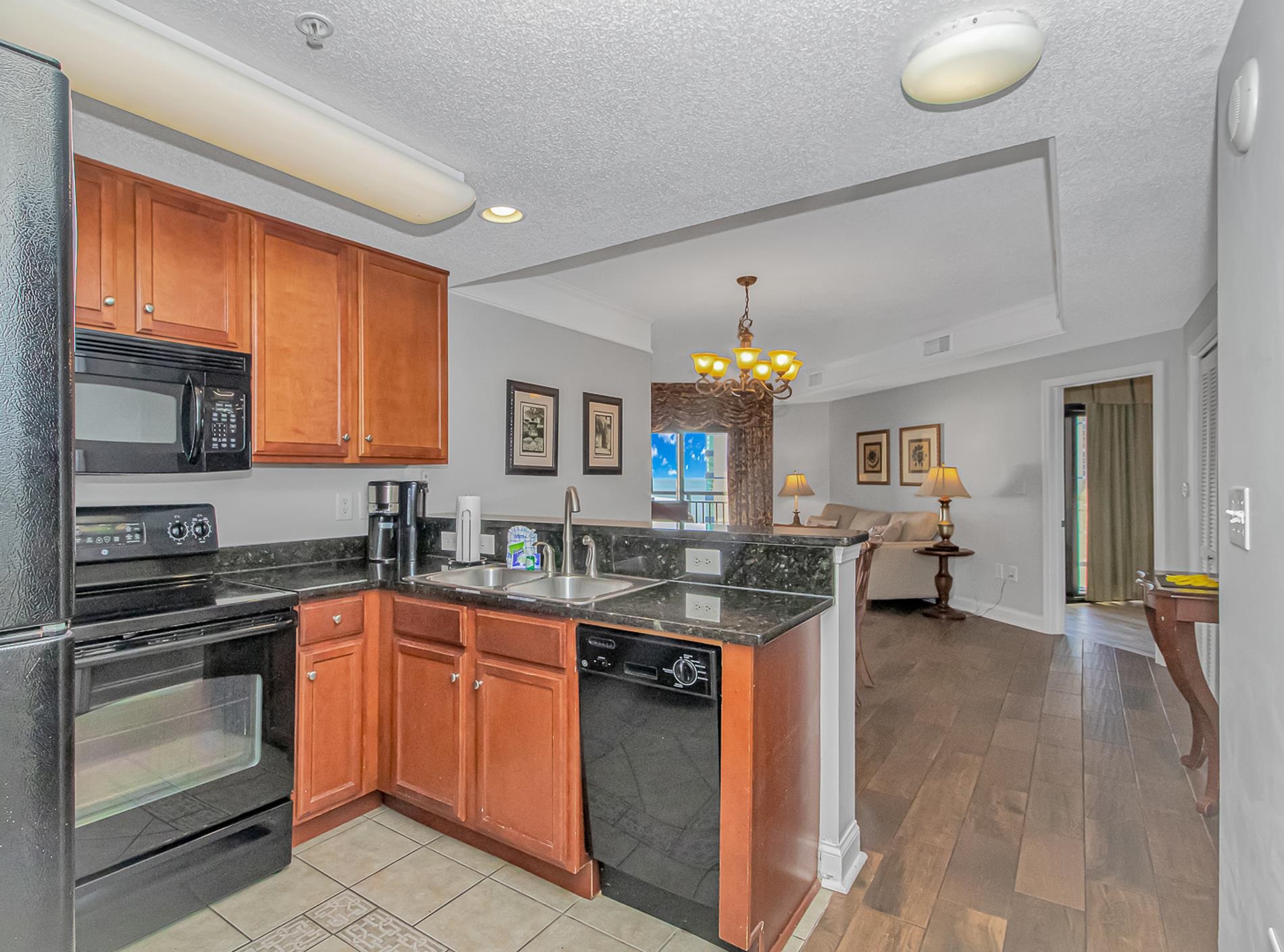 2600 N Ocean Blvd. Property Photo 2