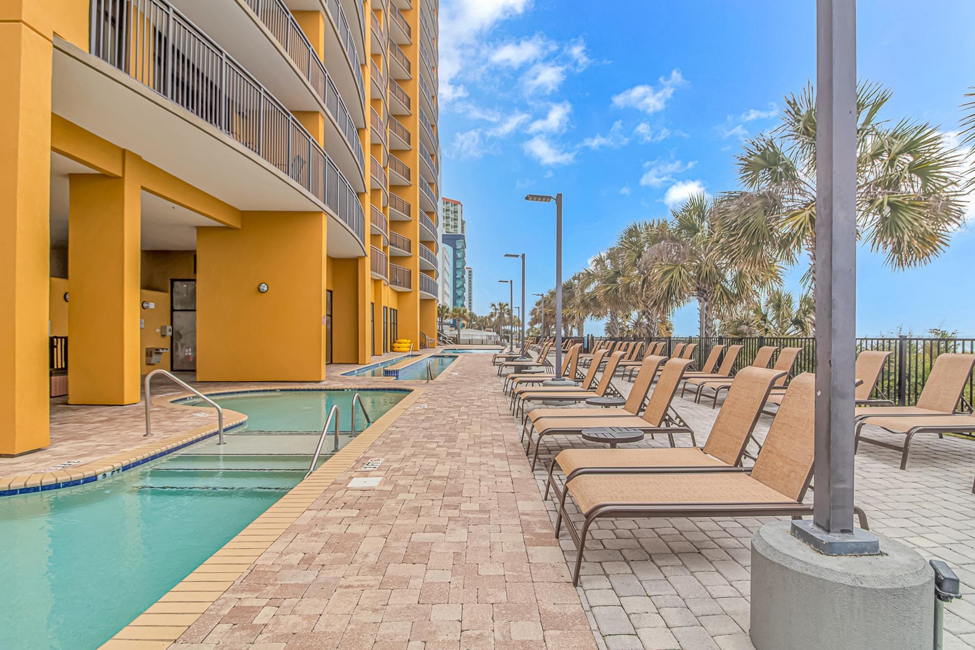 2600 N Ocean Blvd. Property Photo 25